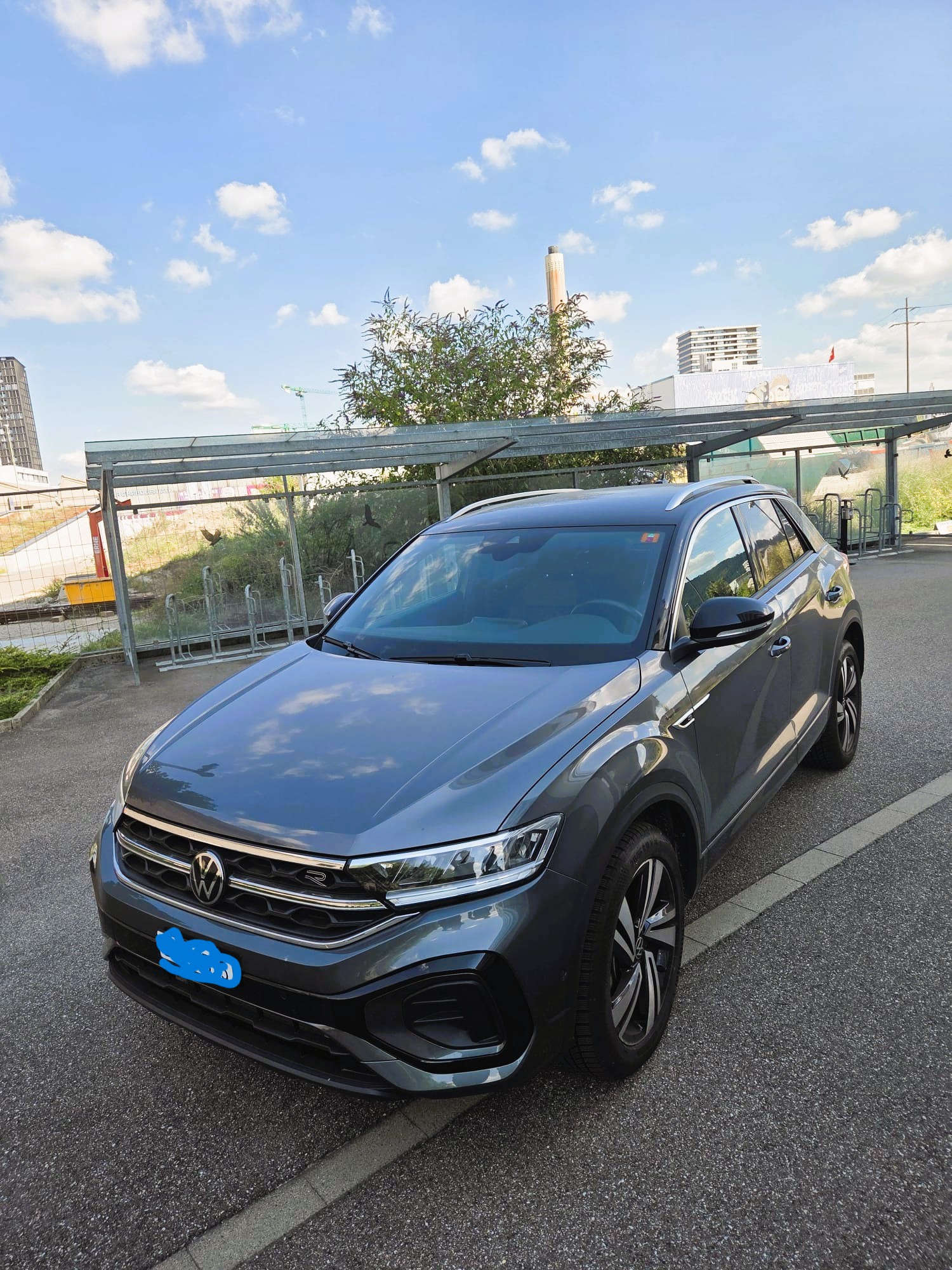 VW T-Roc 2.0 TSI R-Line DSG 4Motion-image-0