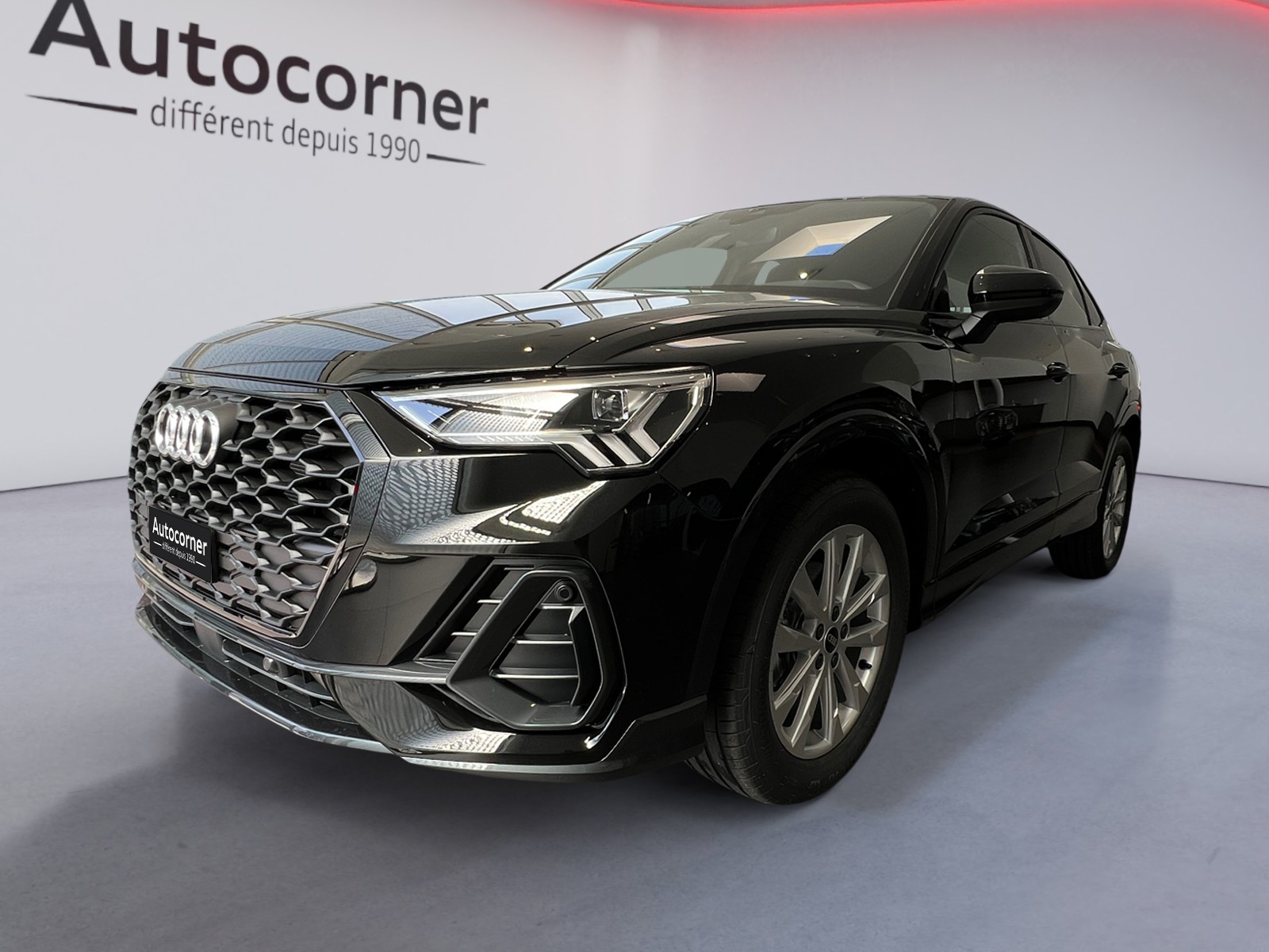 AUDI Q3 Sportback 35 TFSI Attraction S-tronic-image-6