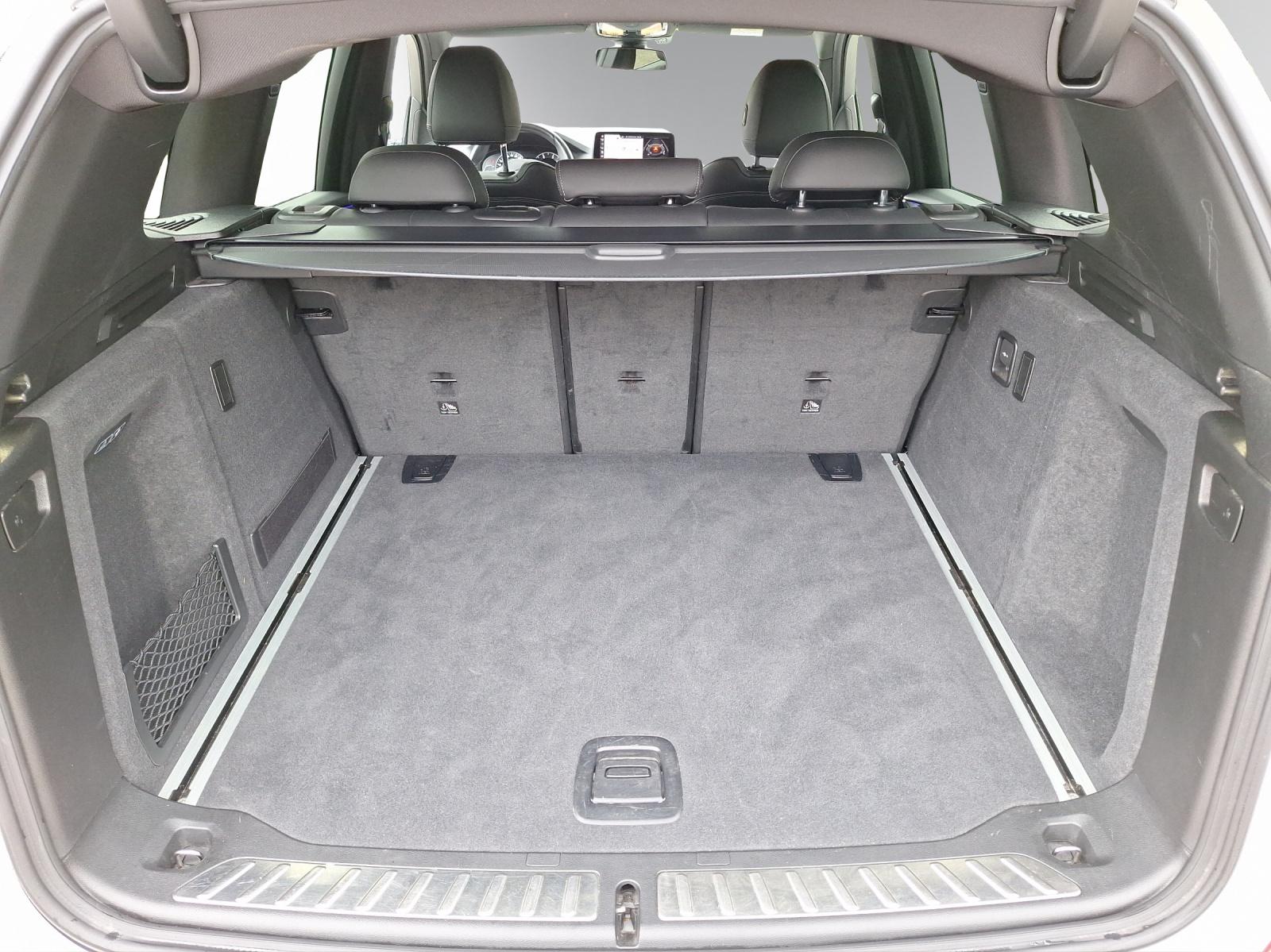BMW X3 30d xDrive-image-12
