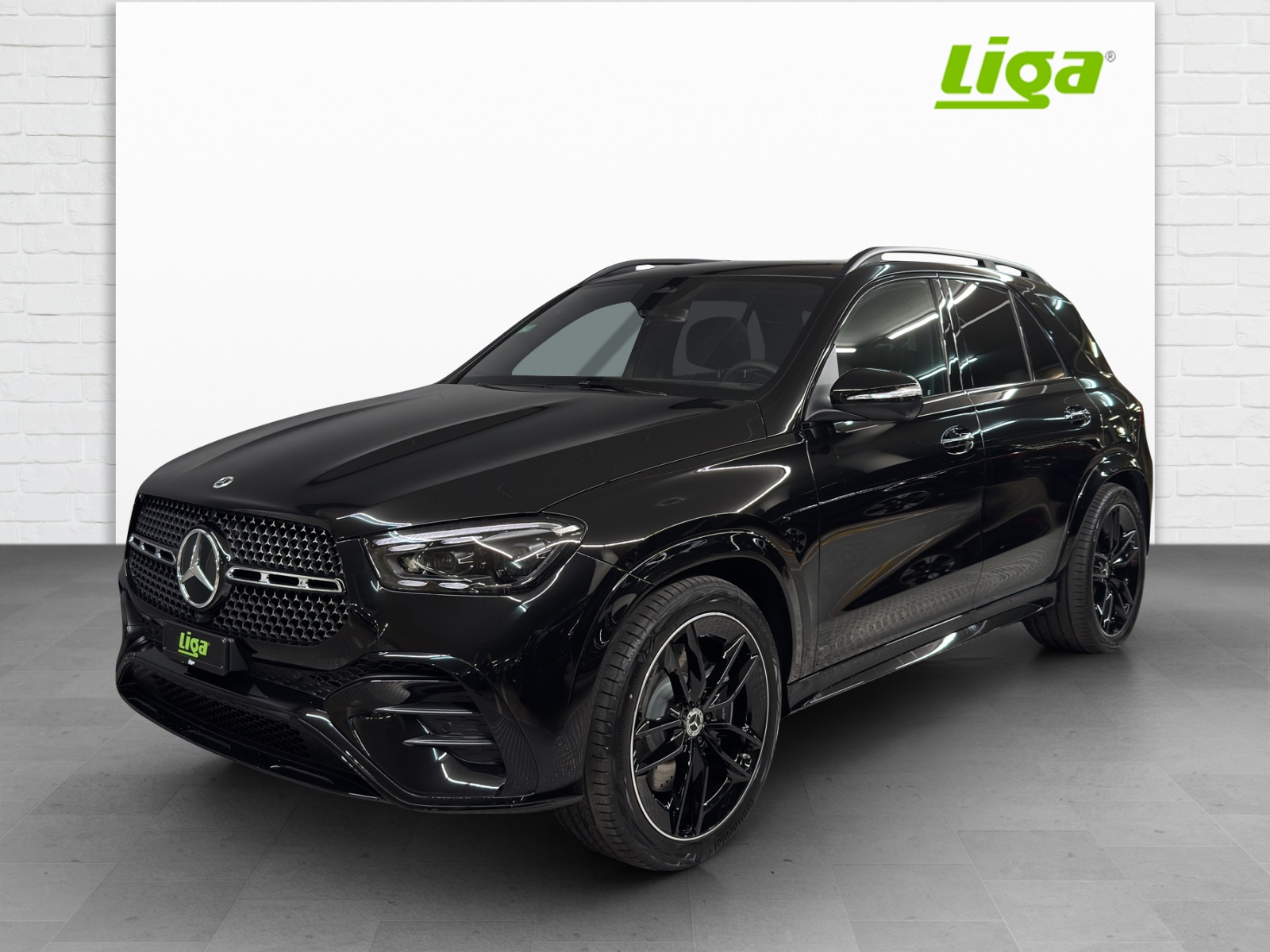 MERCEDES-BENZ GLE 400 e AMG Line 4Matic EQ Hybrid-image-1