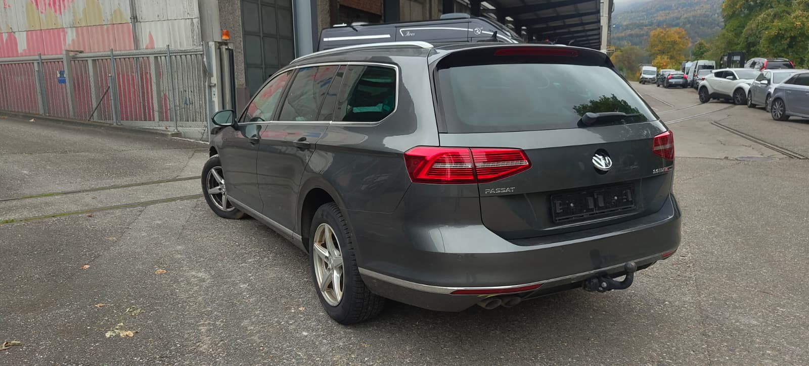 VW Passat Variant 2.0 TDI BMT Highline DSG 4Motion — slika 1