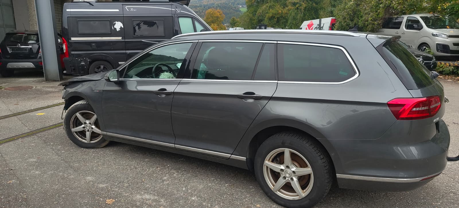 VW Passat Variant 2.0 TDI BMT Highline DSG 4Motion — slika 4