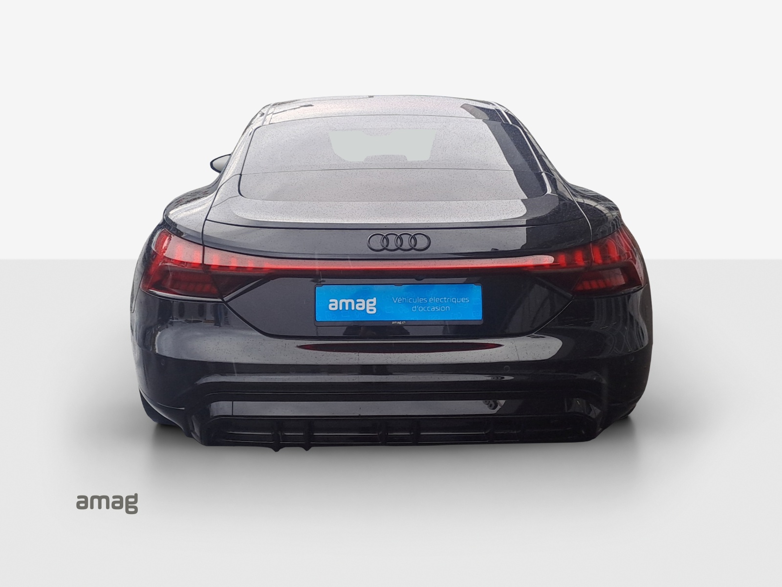 AUDI RS e-tron GT quattro-image-4