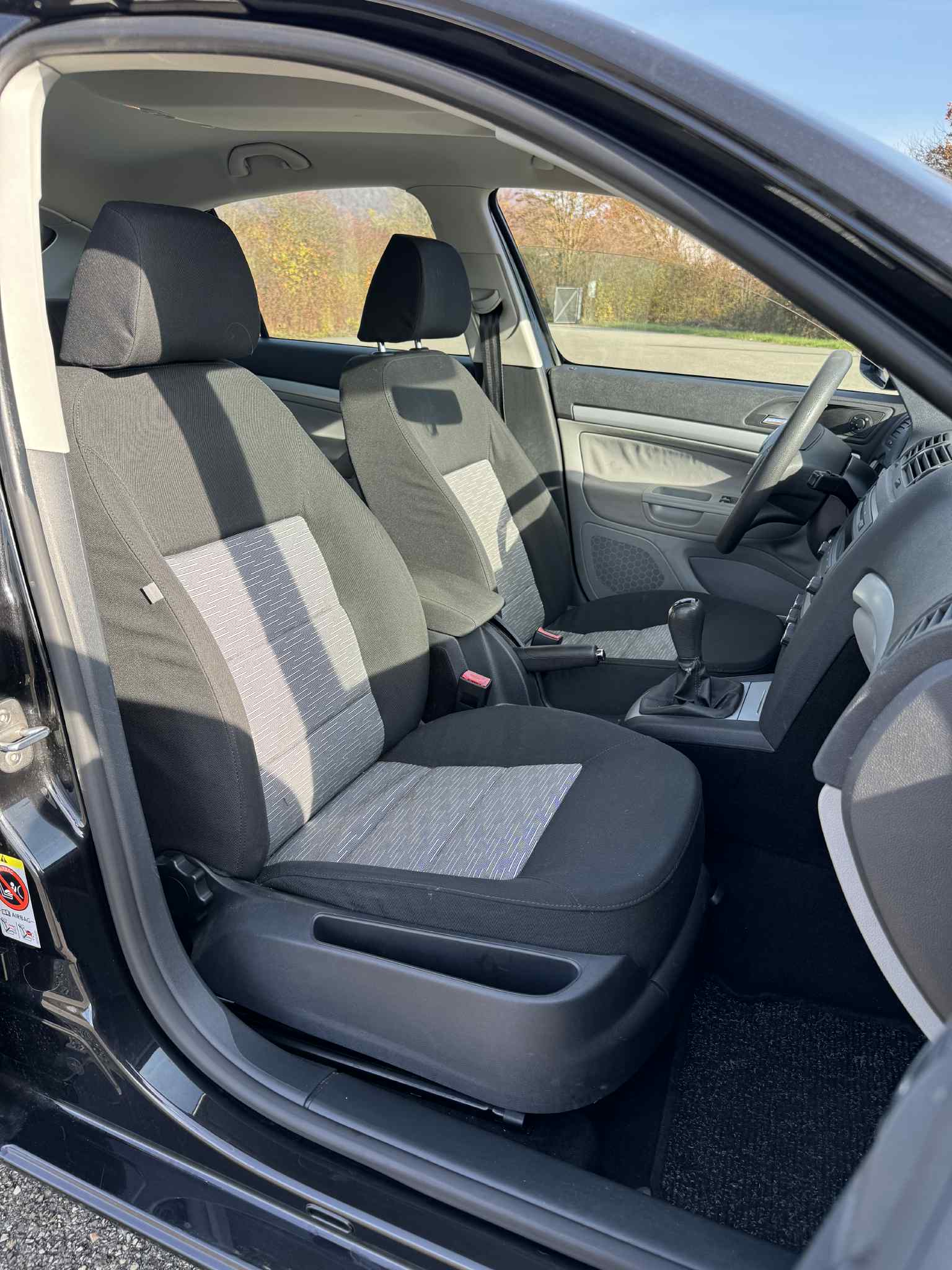 SKODA Octavia 1.8 TSI Ambiente-image-2