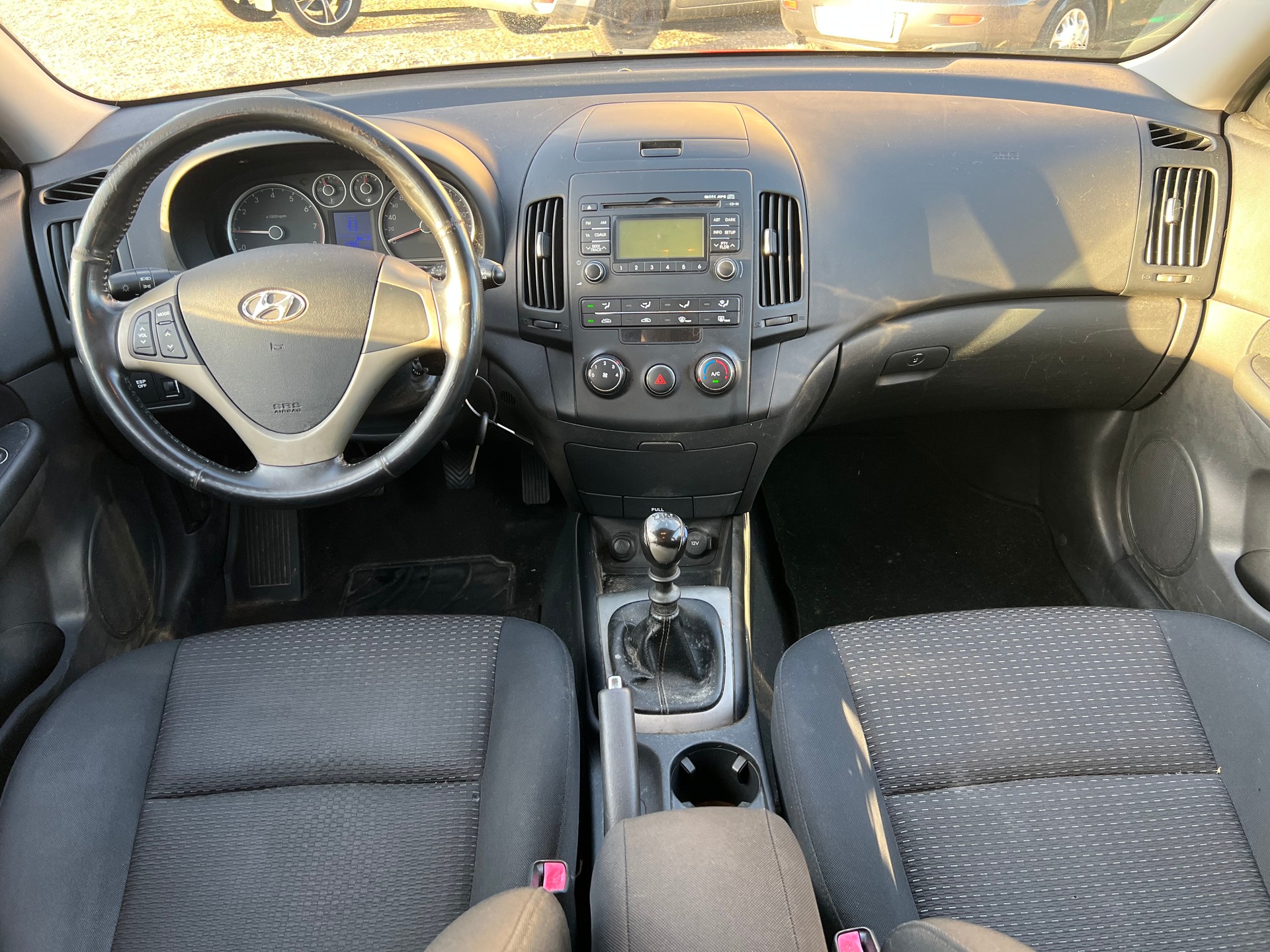 HYUNDAI i30 1.6 Style-image-13