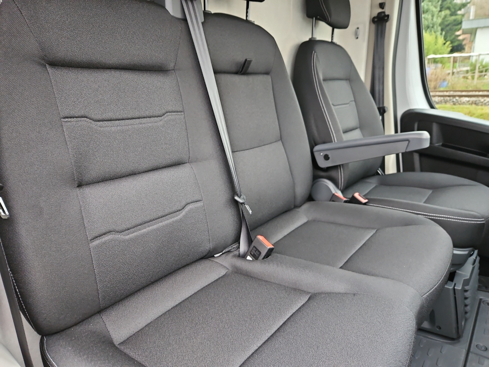 FIAT E-Ducato Maxi 4.25t. 110kWh L3H2-image-14