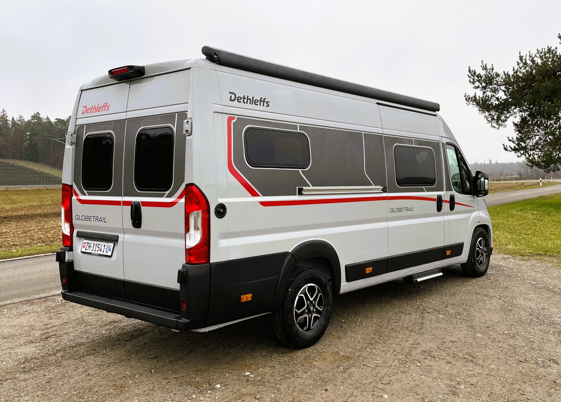 DETHLEFFS Globetrail 640 ES-image-3