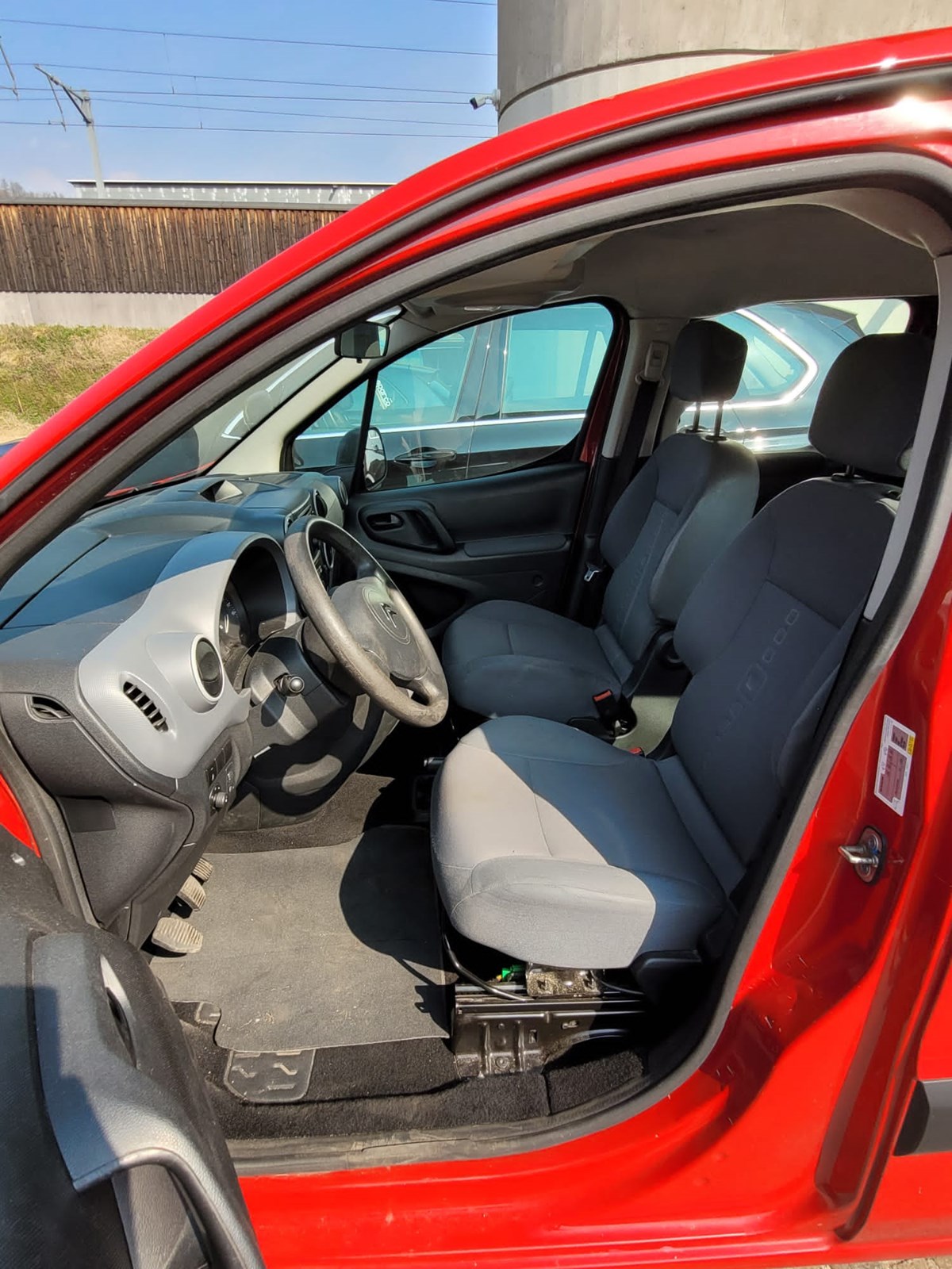 CITROEN Berlingo 1.6 BlueHDi Live-image-7