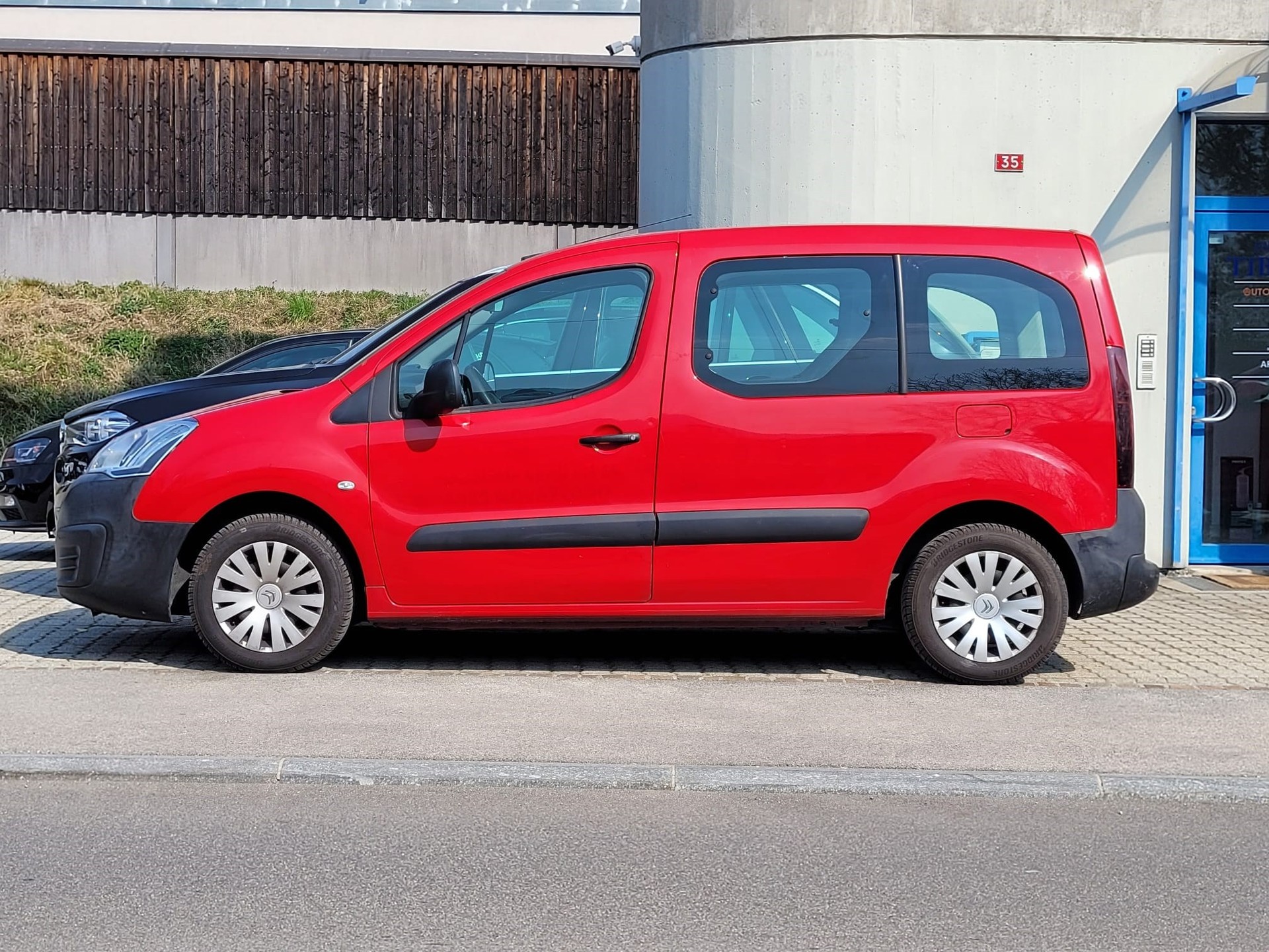 CITROEN Berlingo 1.6 BlueHDi Live-image-2