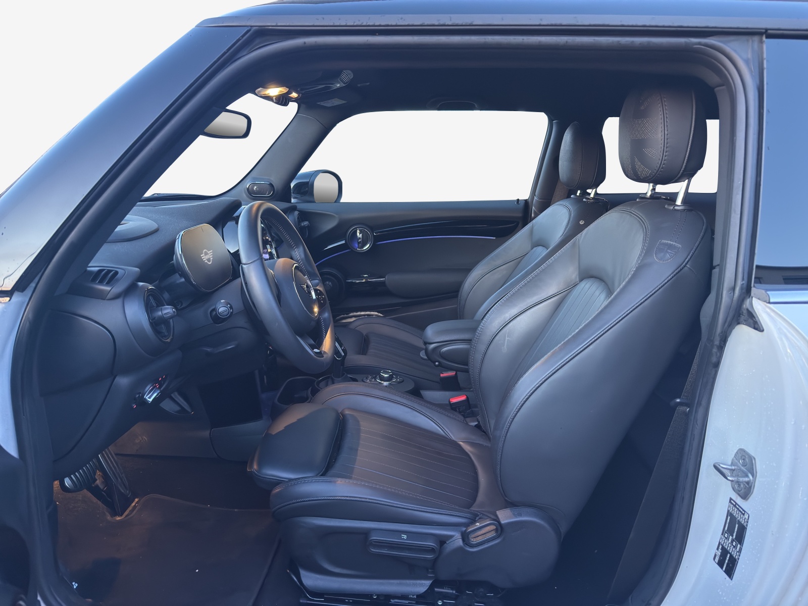 MINI Cooper John Cooper Works Steptronic-image-7