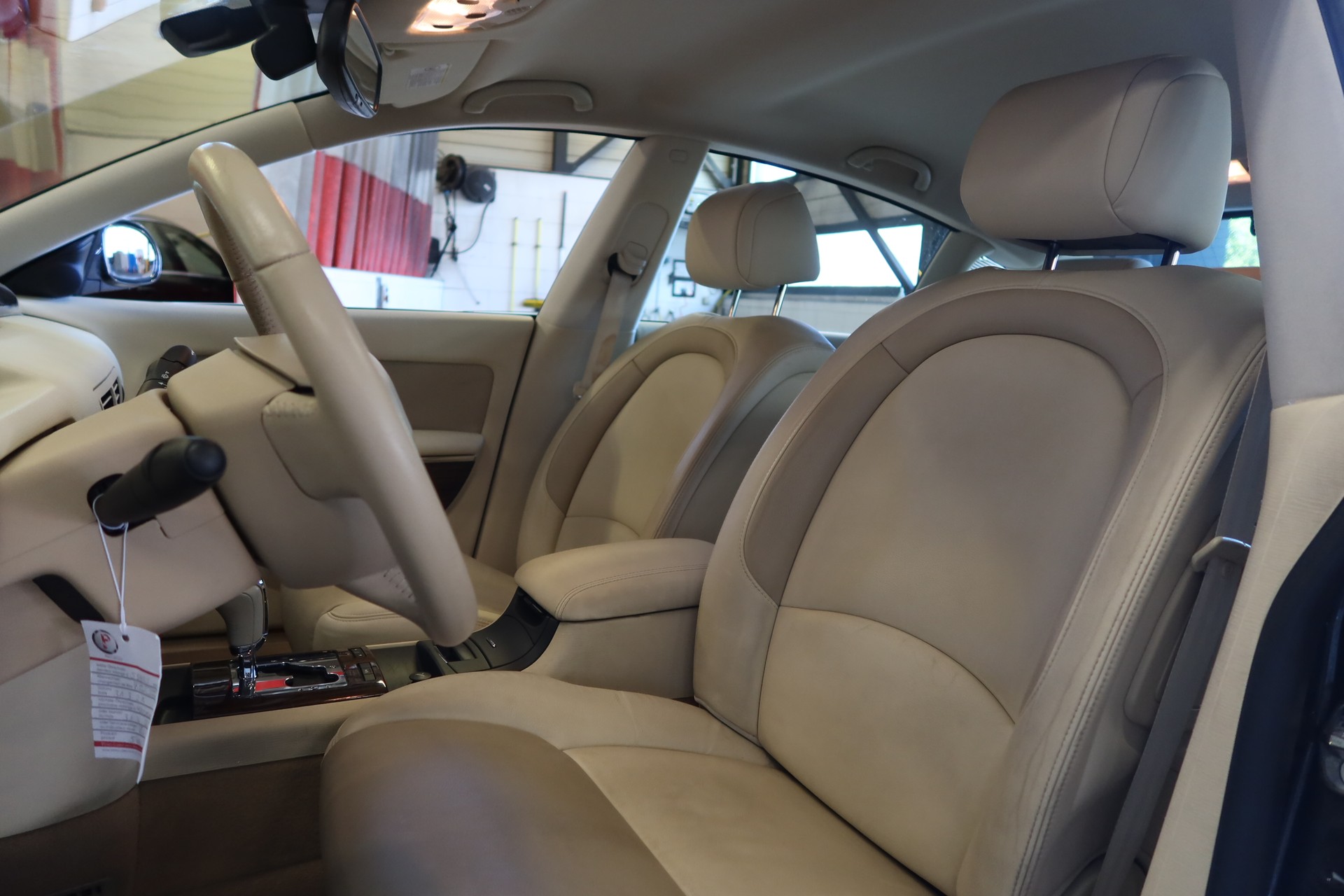 CITROEN C6 2.7 HDi V6 Exclusive-image-8