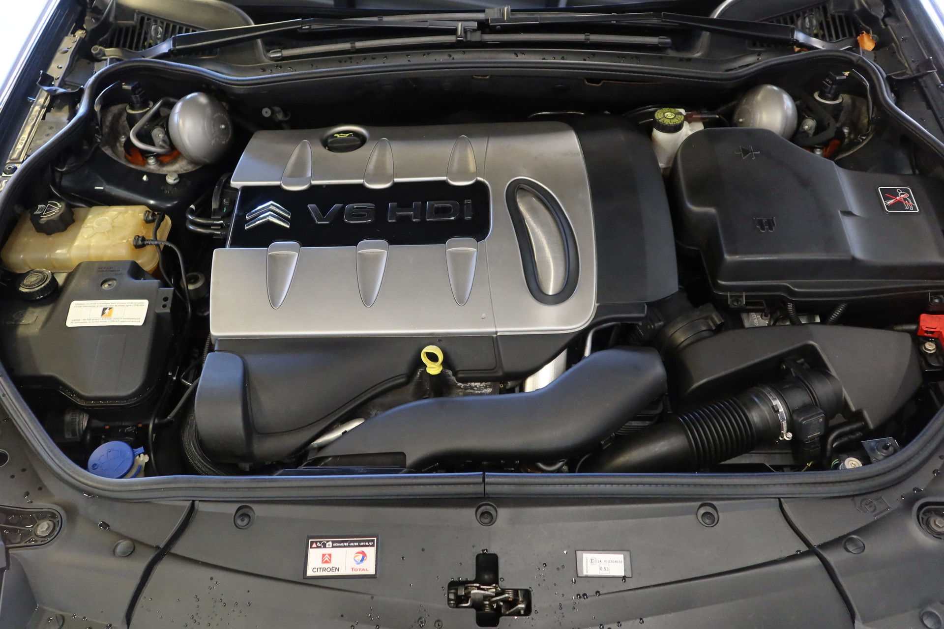 CITROEN C6 2.7 HDi V6 Exclusive-image-14
