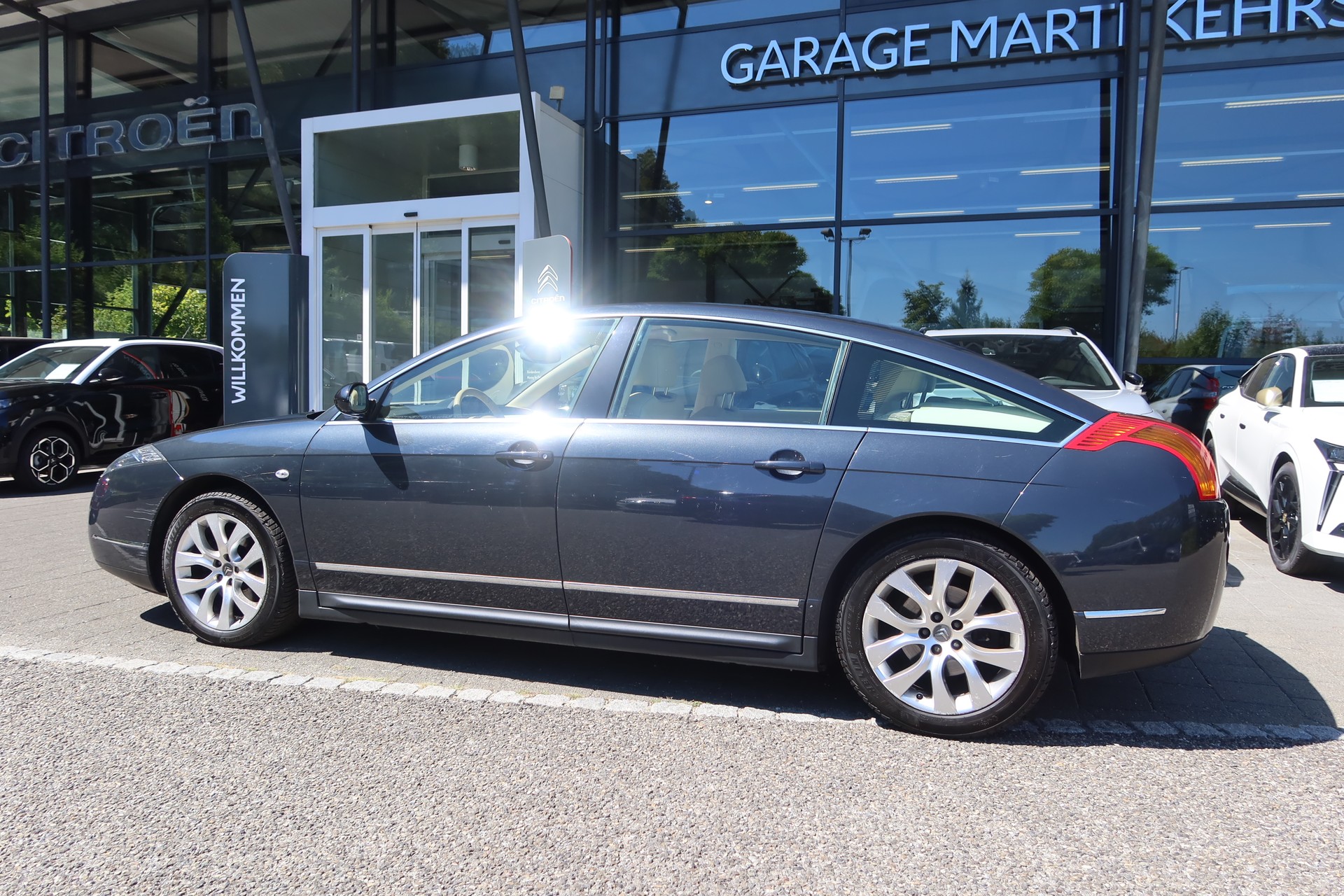 CITROEN C6 2.7 HDi V6 Exclusive-image-2