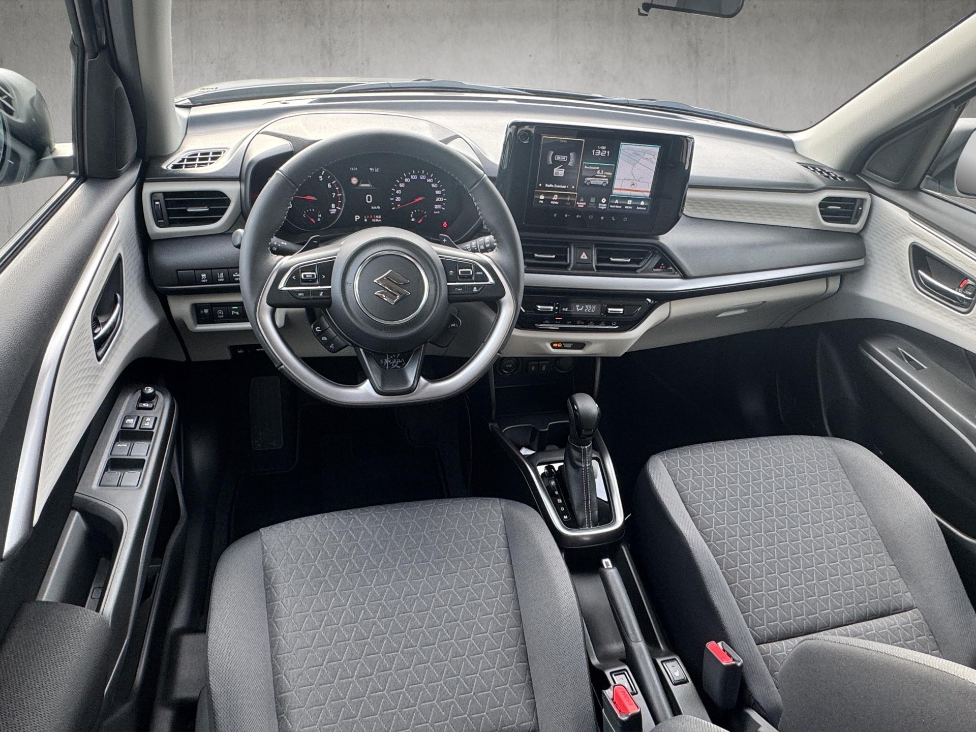 SUZUKI Swift 1.2 Sakura Top Hybrid-image-13