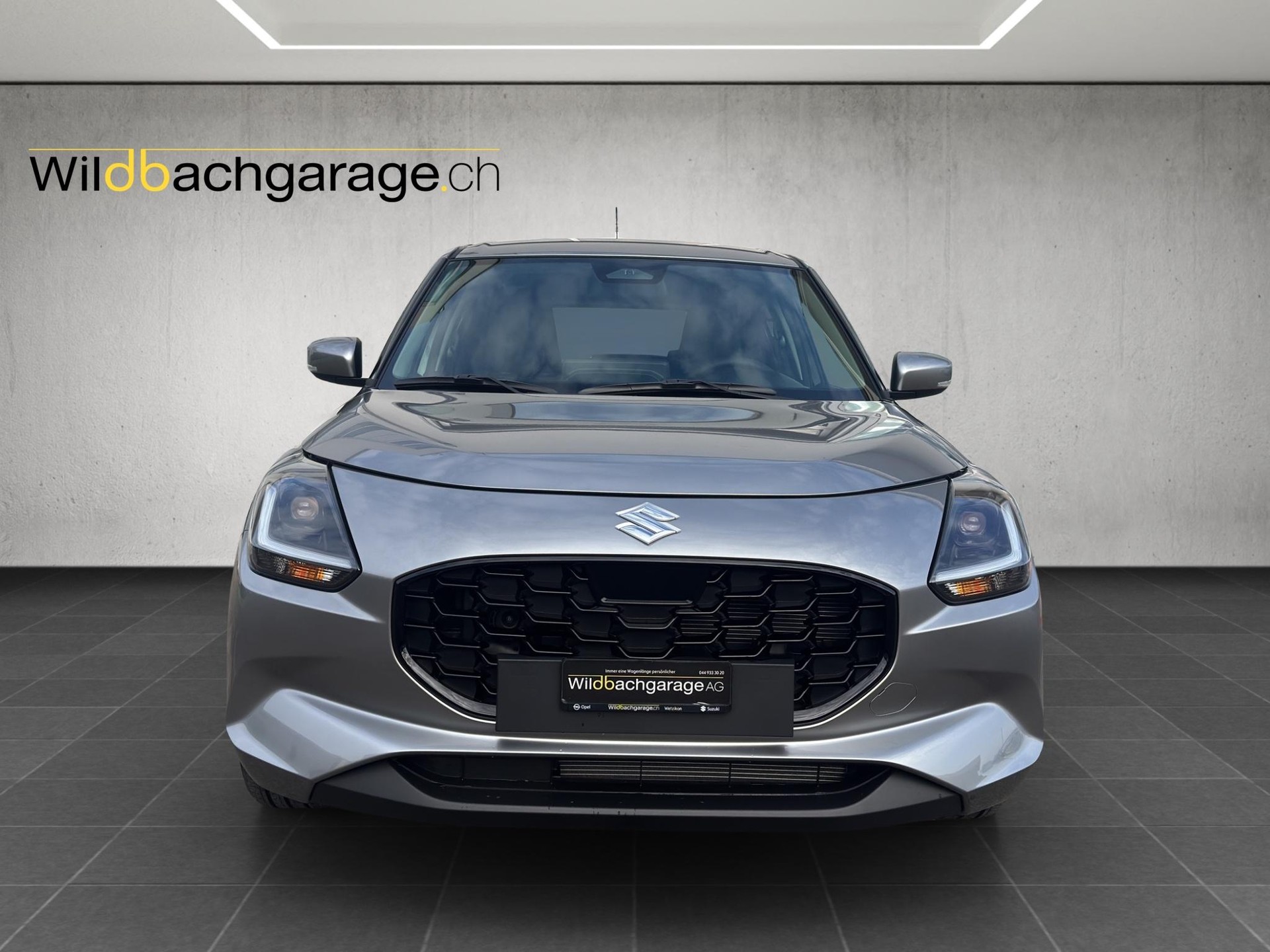 SUZUKI Swift 1.2 Sakura Top Hybrid-image-7