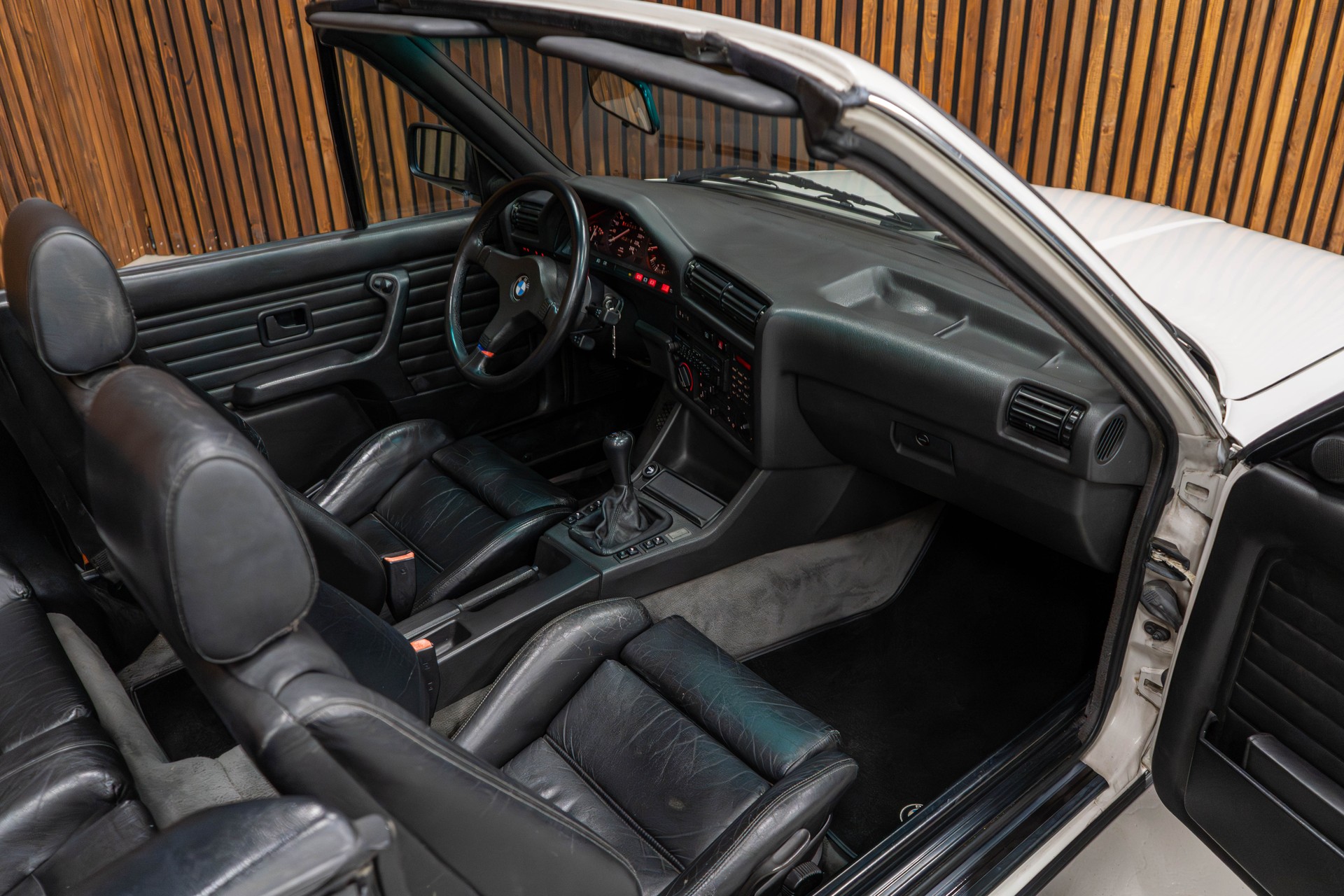BMW E30 Cabriolet 320i-image-10