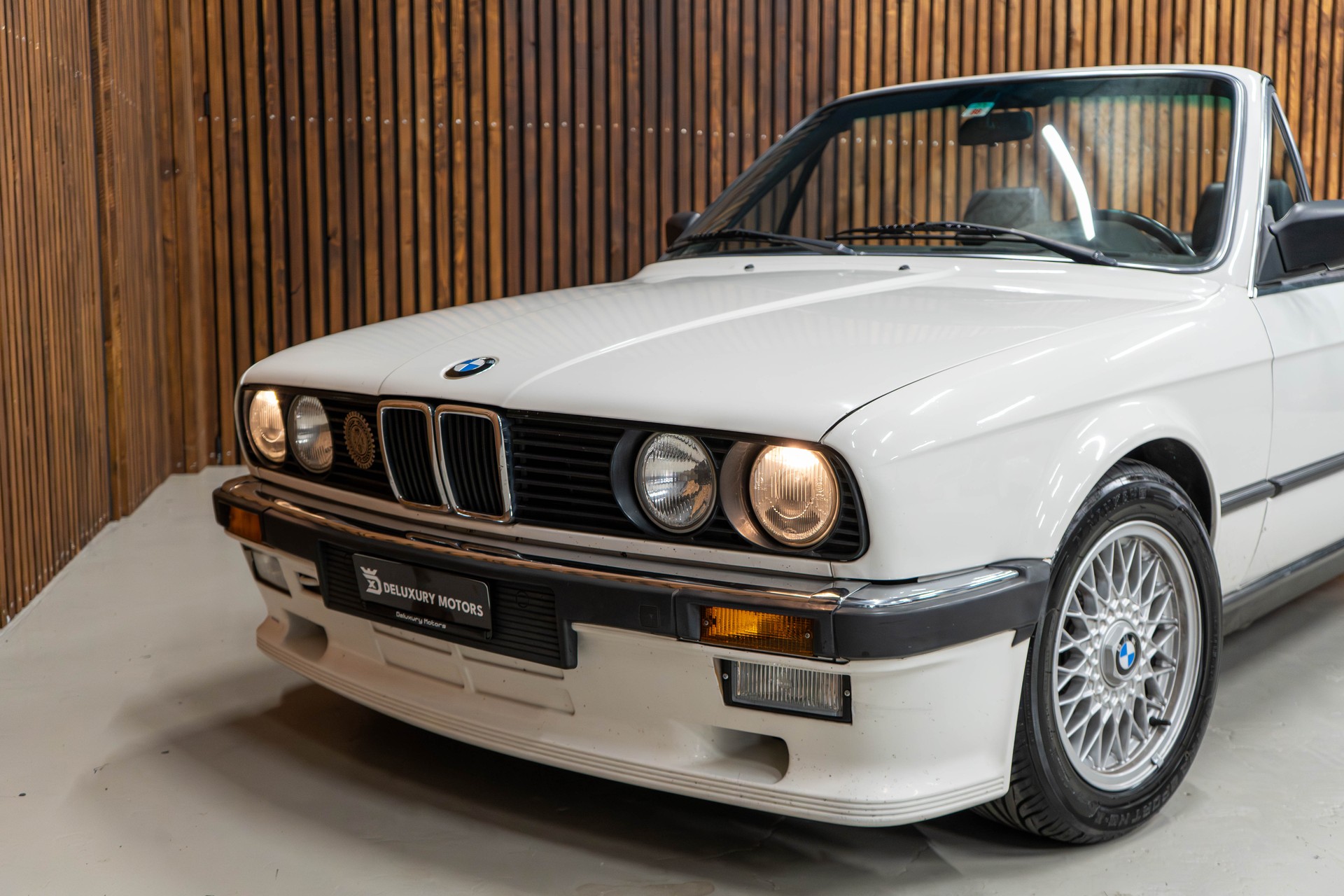 BMW E30 Cabriolet 320i-image-6
