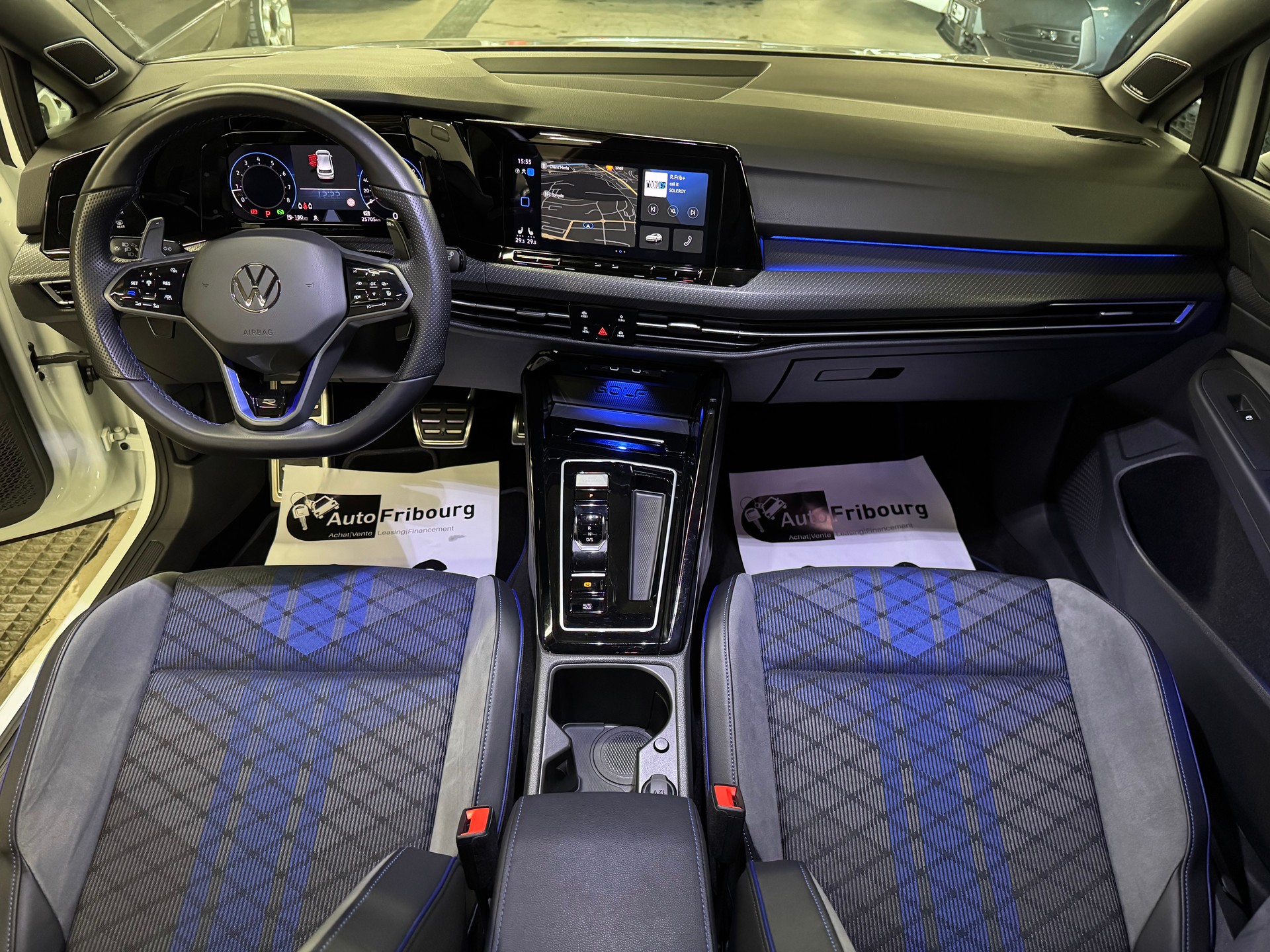 VW Golf 2.0 TSI R DSG 4Motion R Performance-image-5
