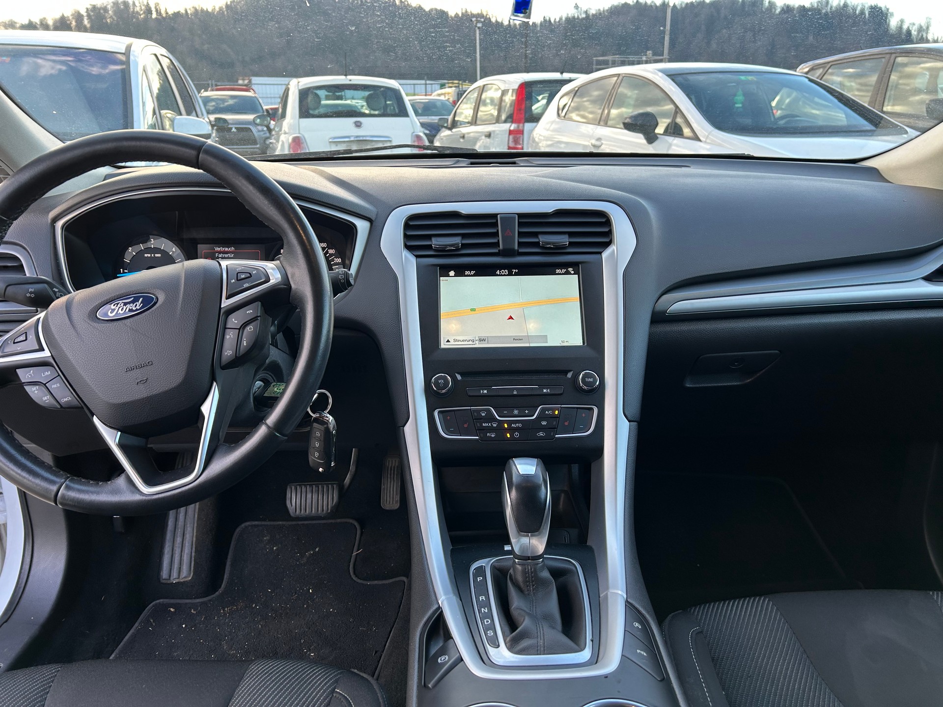 FORD Mondeo 2.0 TDCi Trend PowerShift-image-6