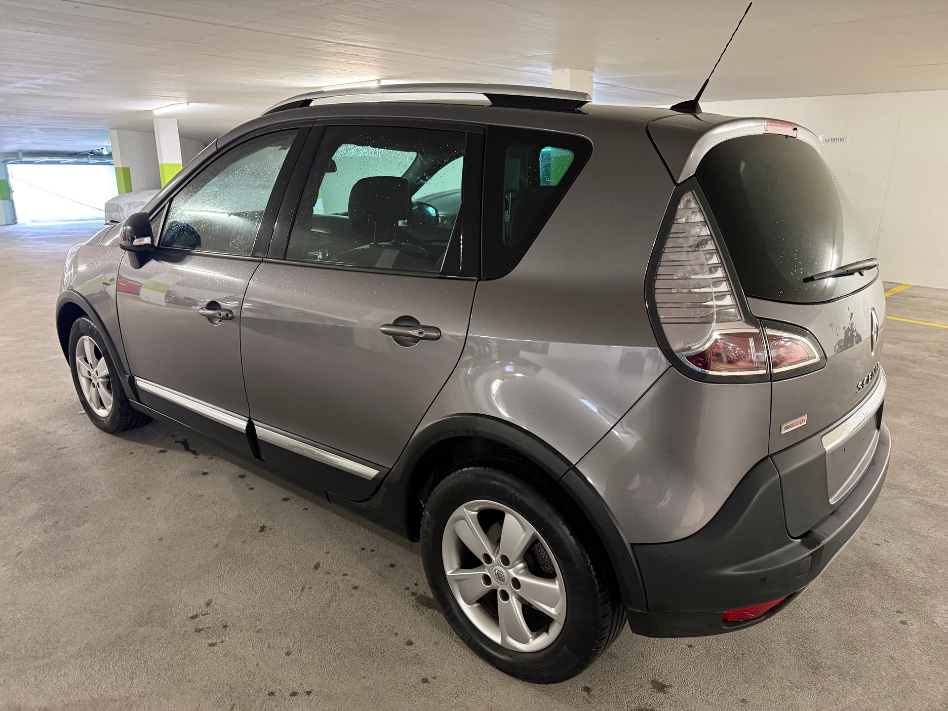 RENAULT Scénic Xmod 1.2 16V Turbo Swiss Edition-image-3