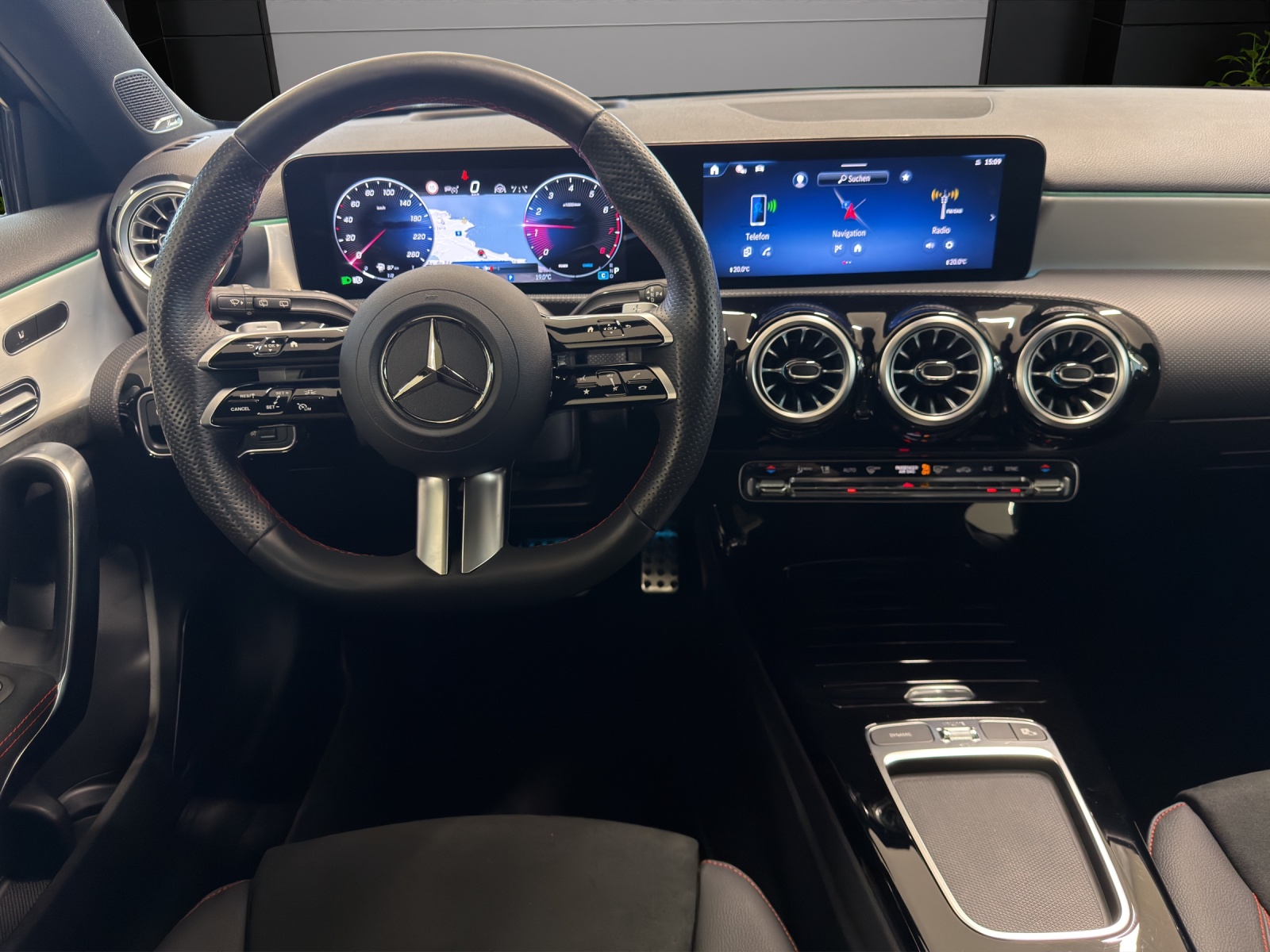 Image MERCEDES-BENZ A-250 A 250 4Matic 8G-DCT