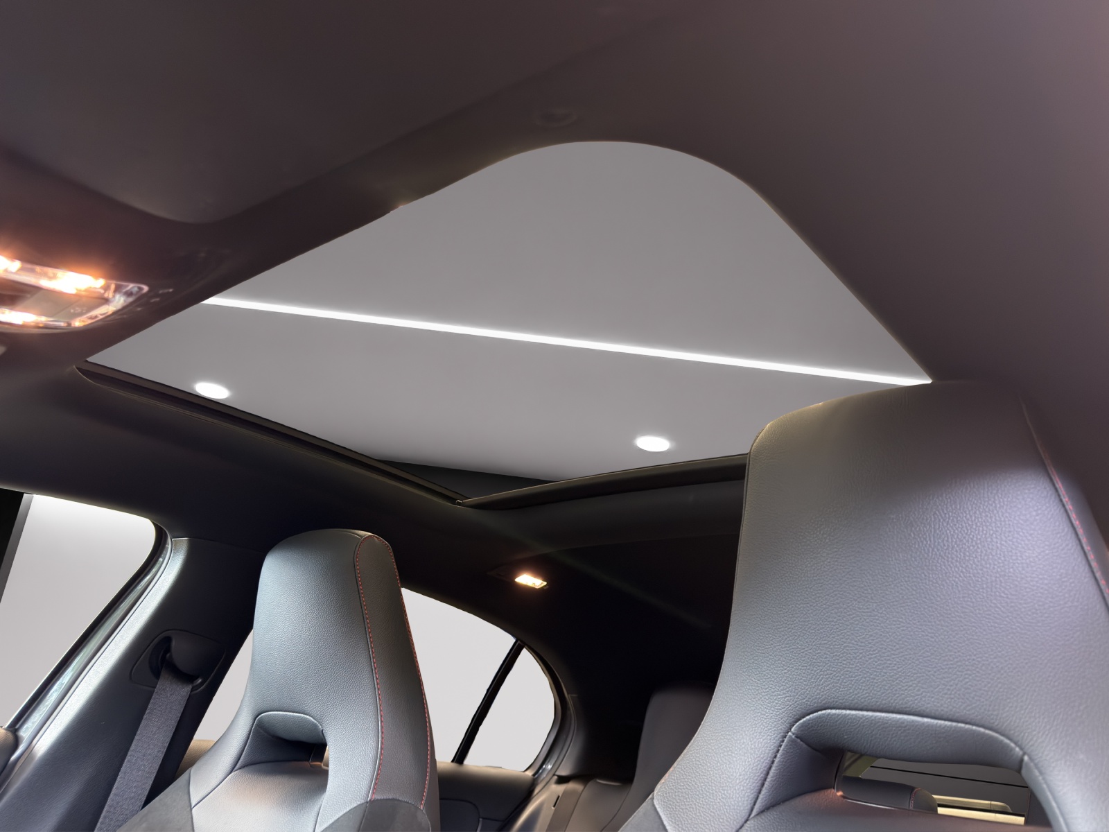 Image MERCEDES-BENZ A-250 A 250 4Matic 8G-DCT