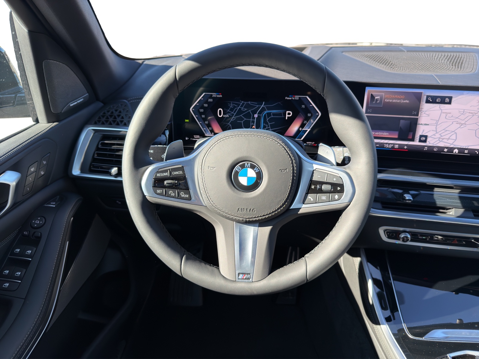 BMW X5 xDrive 48V 40d M Sport Pro Steptronic-image-10