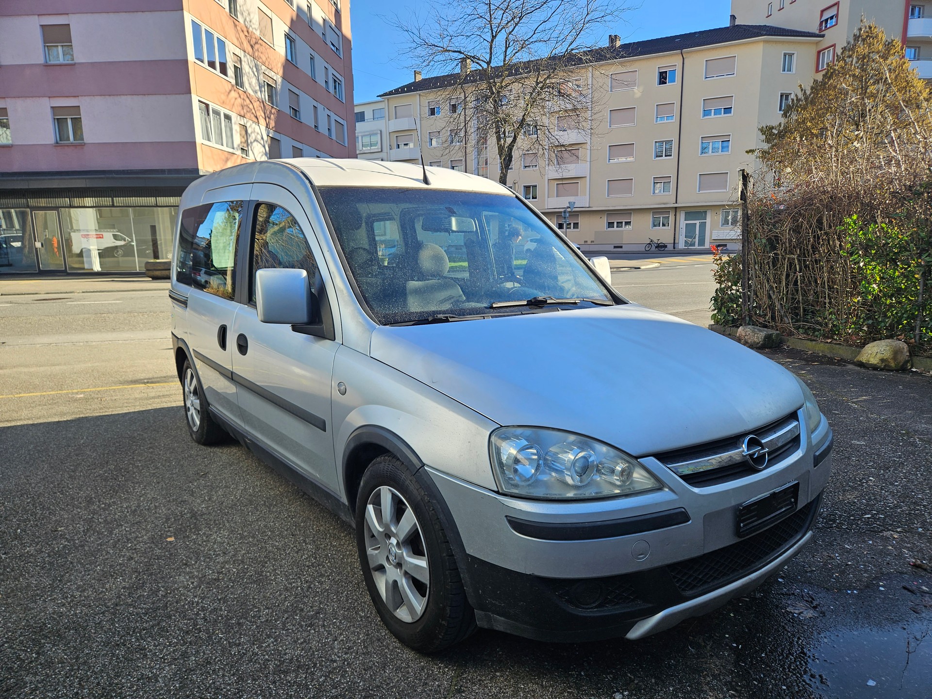 OPEL Combo 1.6 CNG ecoFLEX Enjoy-image-1