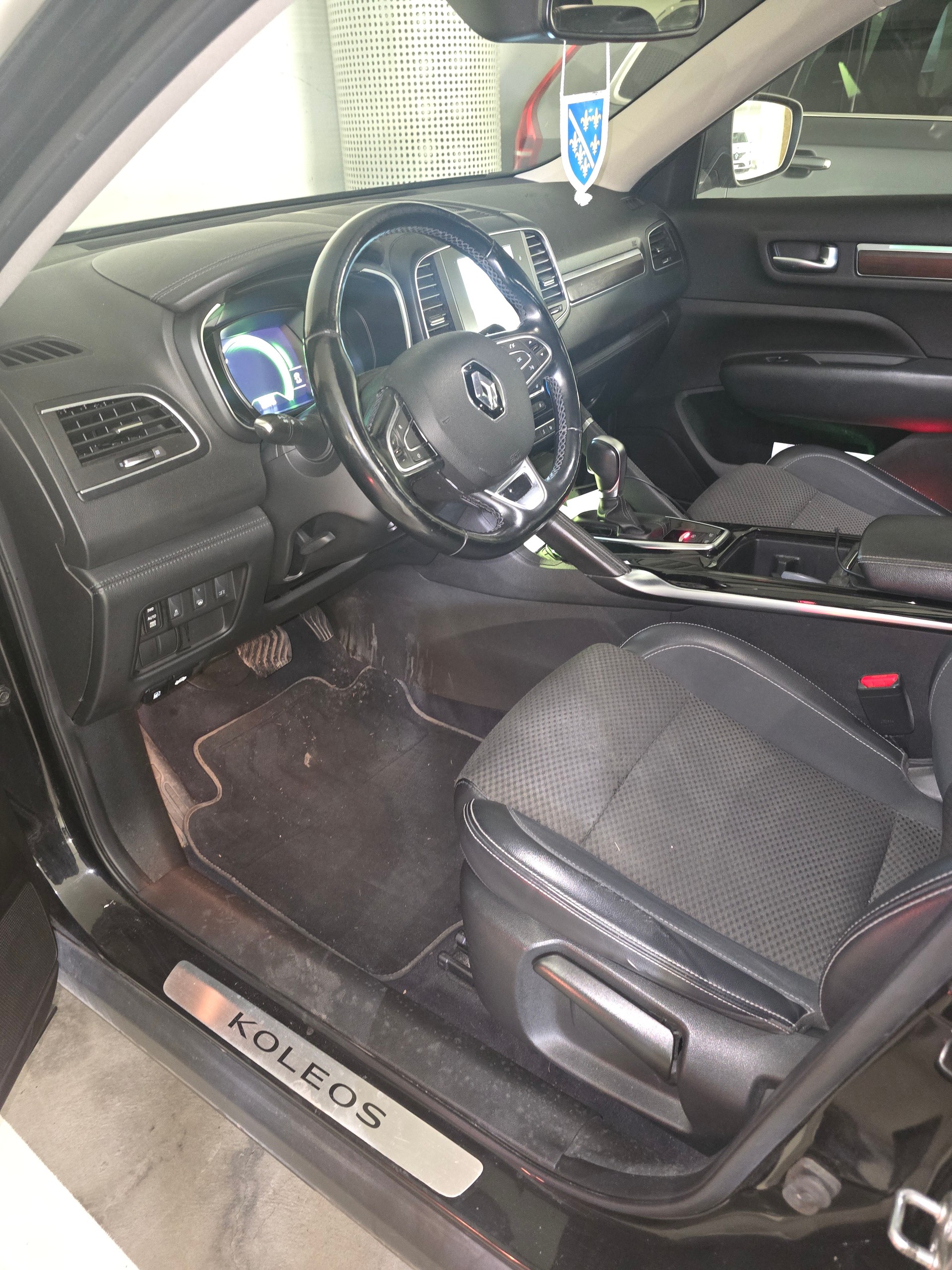 RENAULT Koleos 2.0 dCi Intens 4x4 Xtronic CVT-image-1
