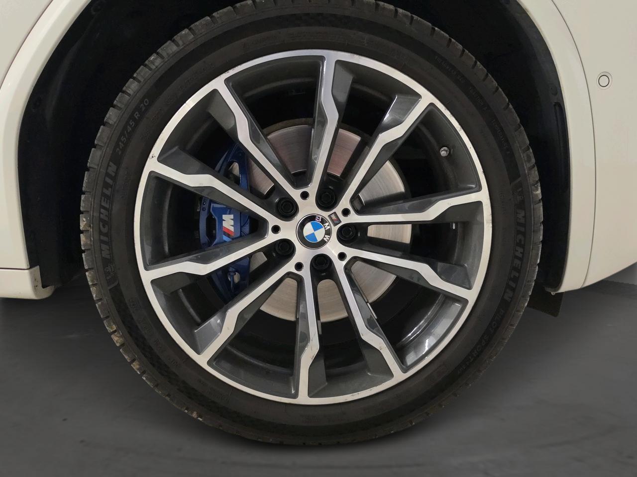 BMW X3 M40i-image-11