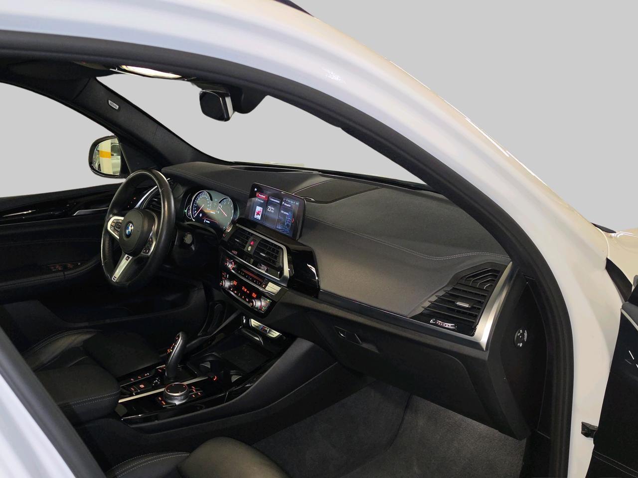 BMW X3 M40i-image-15