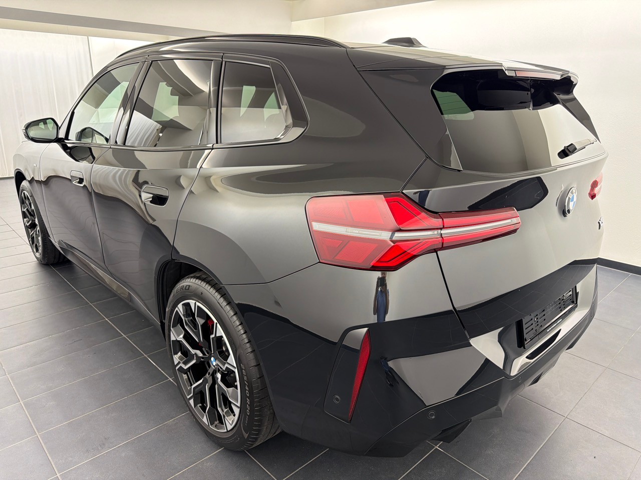 BMW X3 xDr 48V 20d M Sp. Pro-image-1