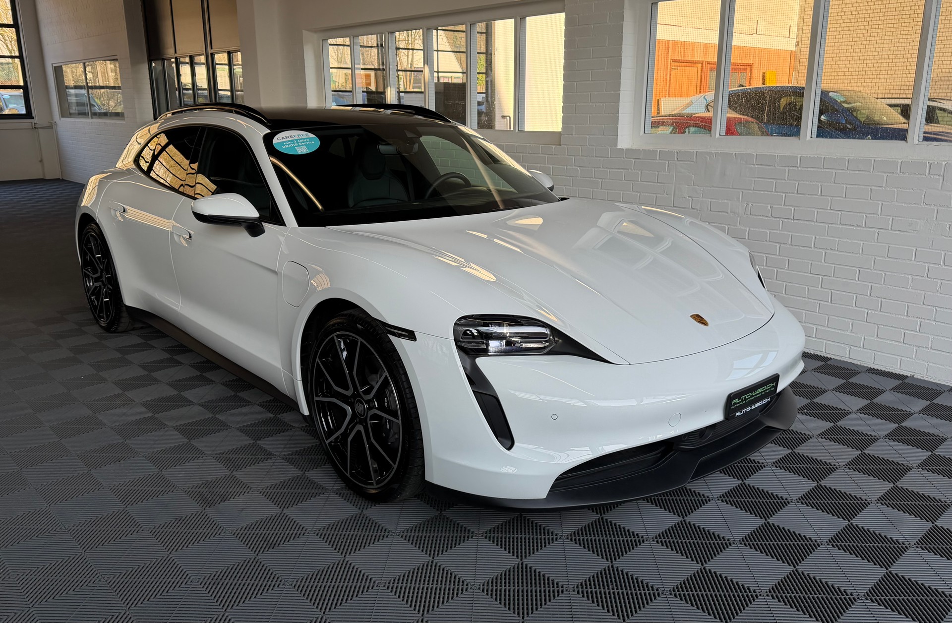 PORSCHE Taycan Sport Turismo Performance 79,2kWh