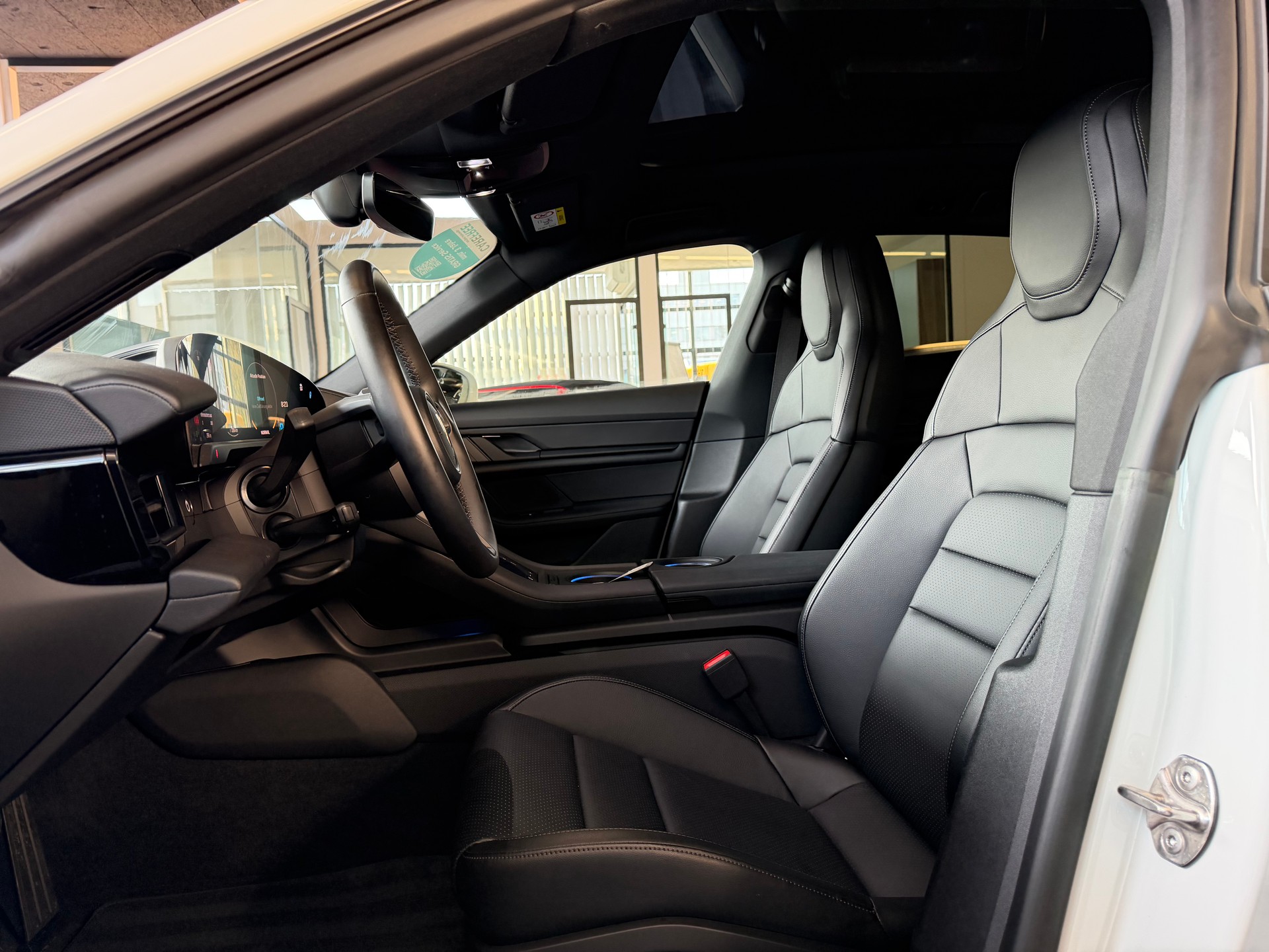 PORSCHE Taycan Sport Turismo Performance 79,2kWh-image-13