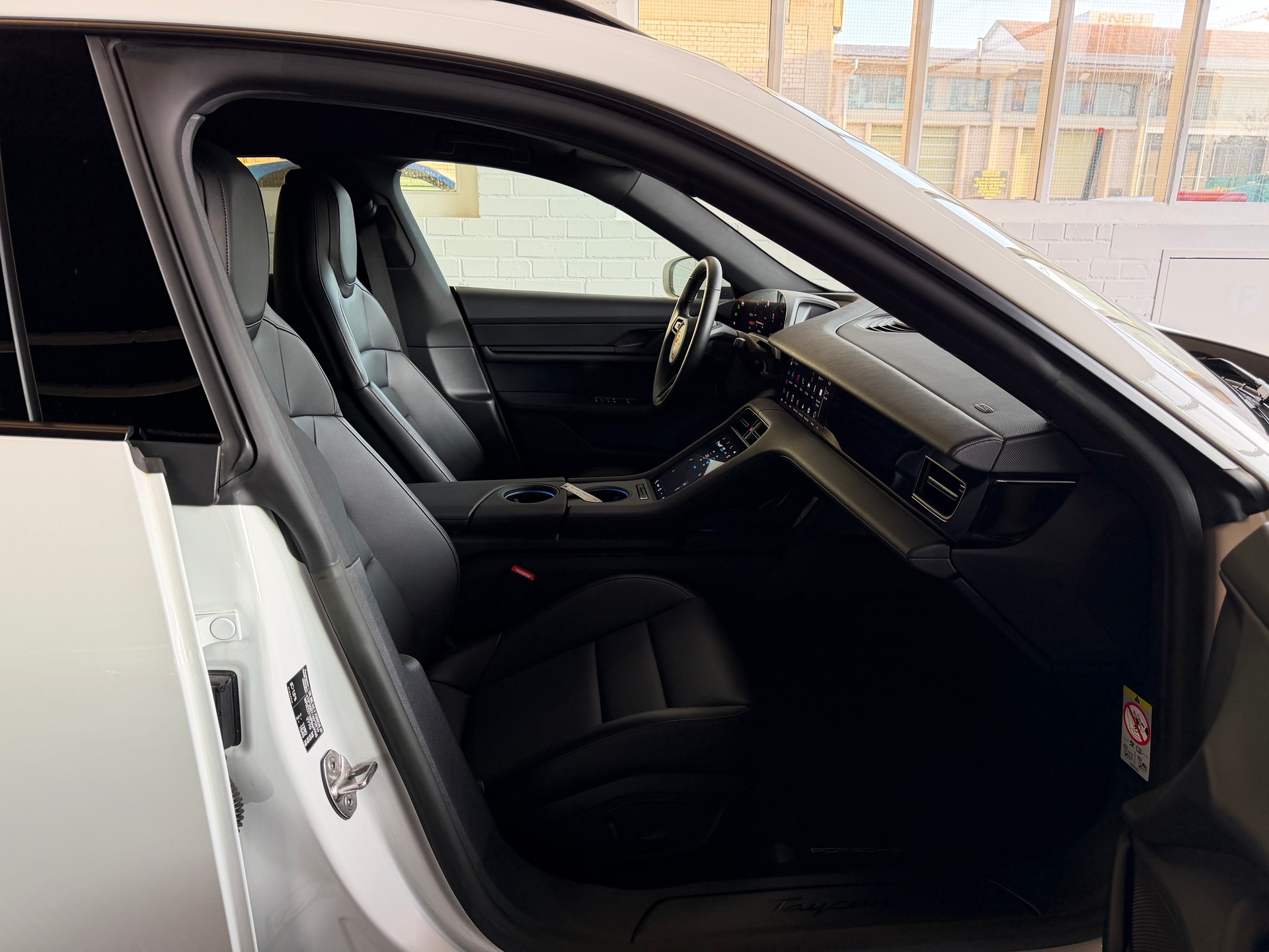 PORSCHE Taycan Sport Turismo Performance 79,2kWh-image-8