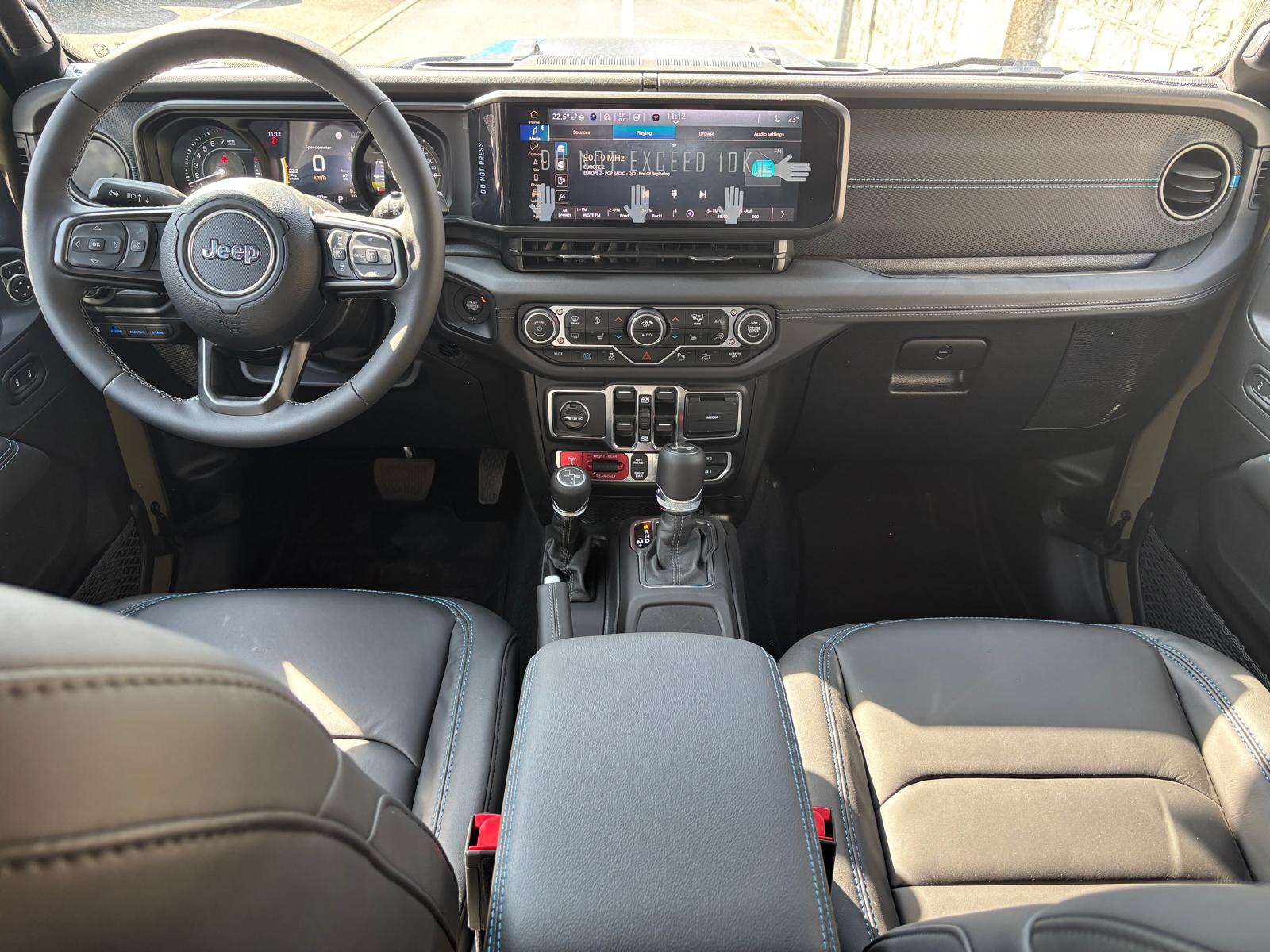 JEEP Wrangler 2.0 PHEV Unlimited Rubicon Automatic Soft Top-image-5