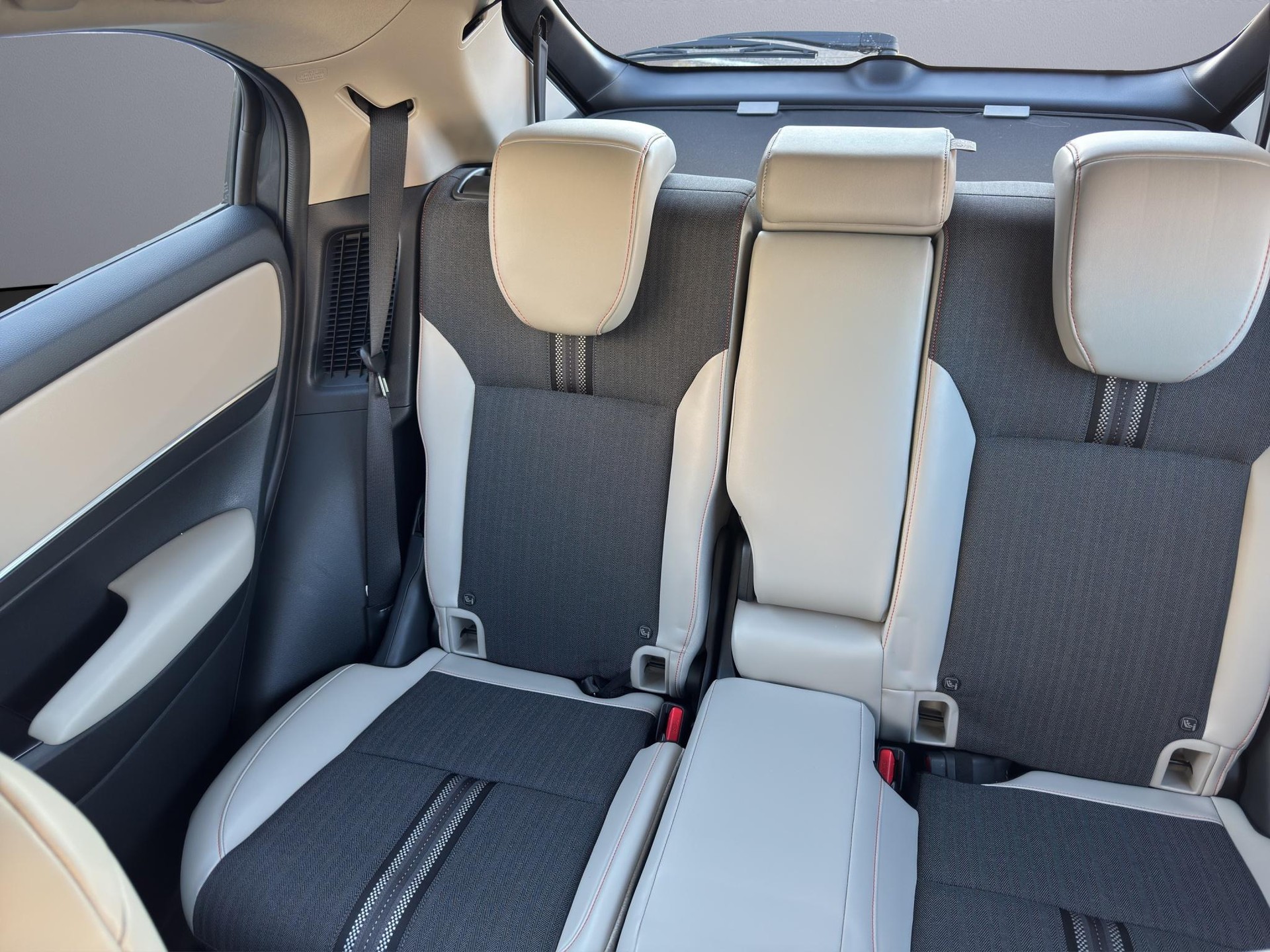 HONDA HR-V 1.5 i-MMD Advance Style-image-12