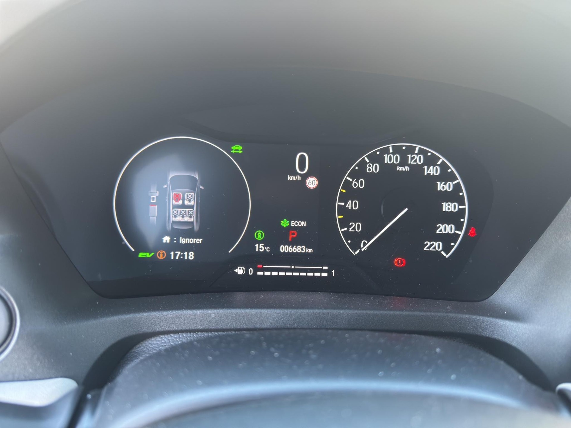 HONDA HR-V 1.5 i-MMD Advance Style-image-10