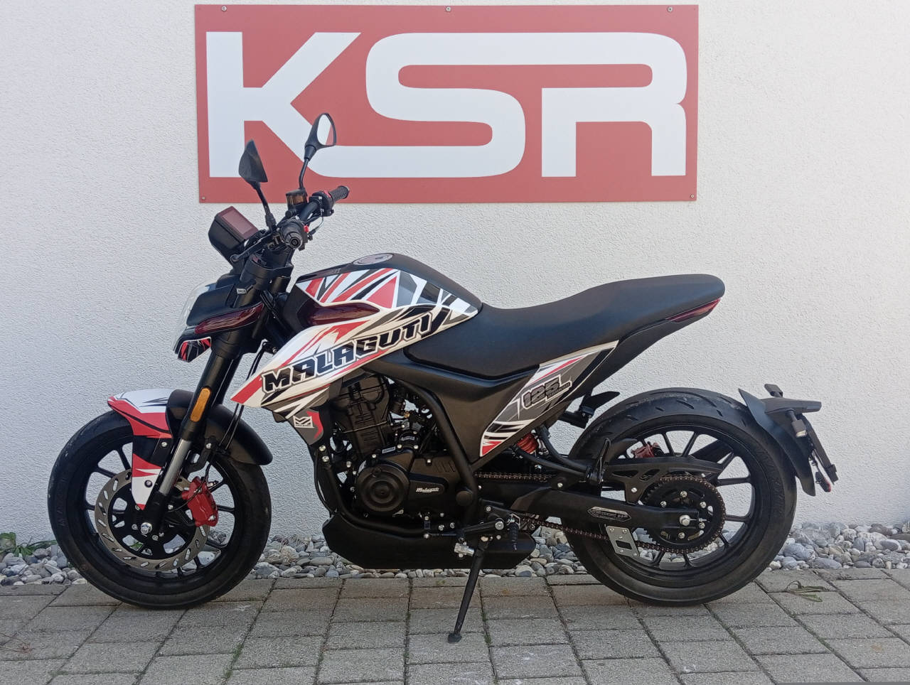 MALAGUTI Drakon 125 ABS-showroom-element-1
