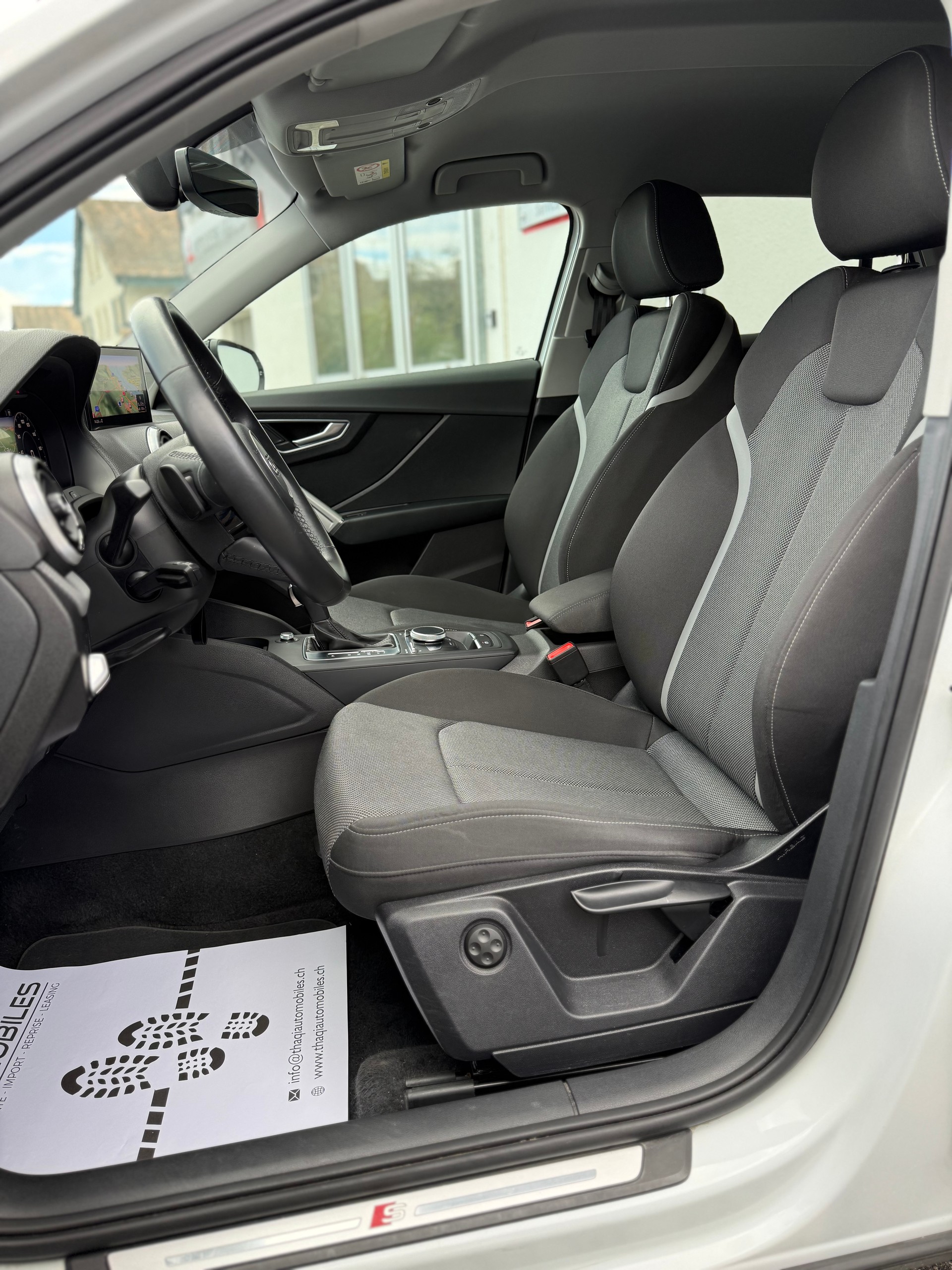 AUDI Q2 35 TFSI S line S-tronic-image-15