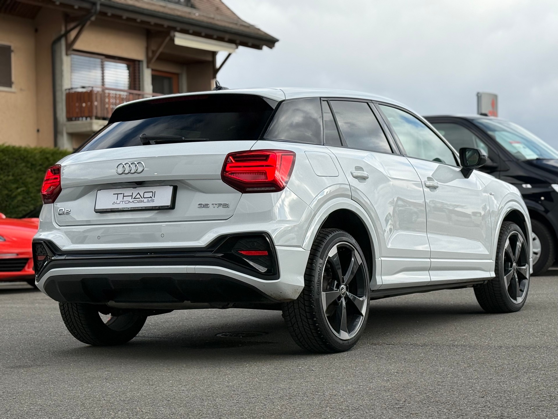 AUDI Q2 35 TFSI S line S-tronic-image-9
