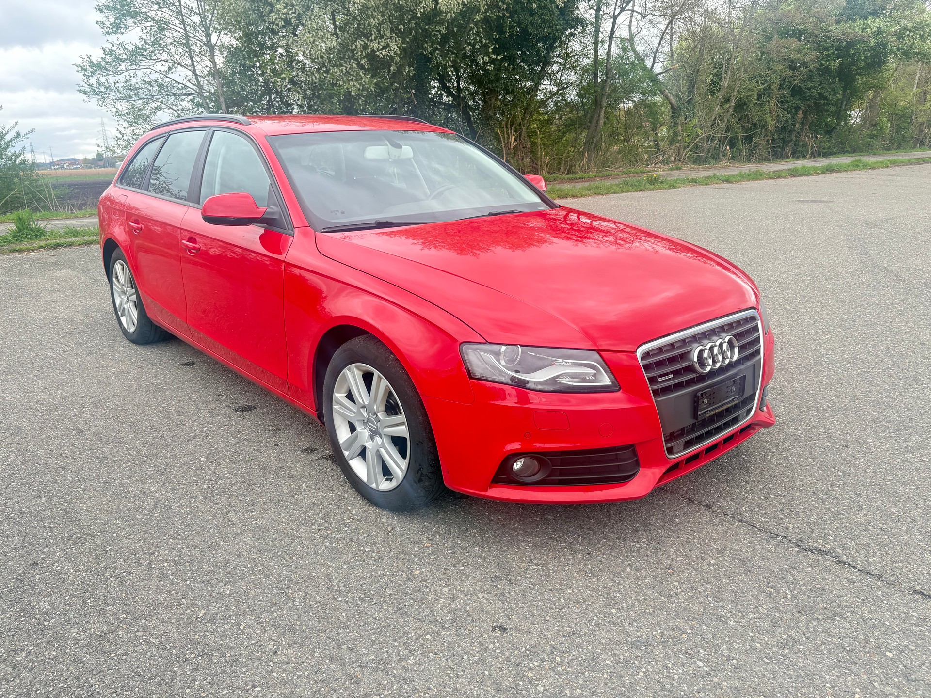 AUDI A4 Avant 2.0 TFSI quattro S-tronic-image-1