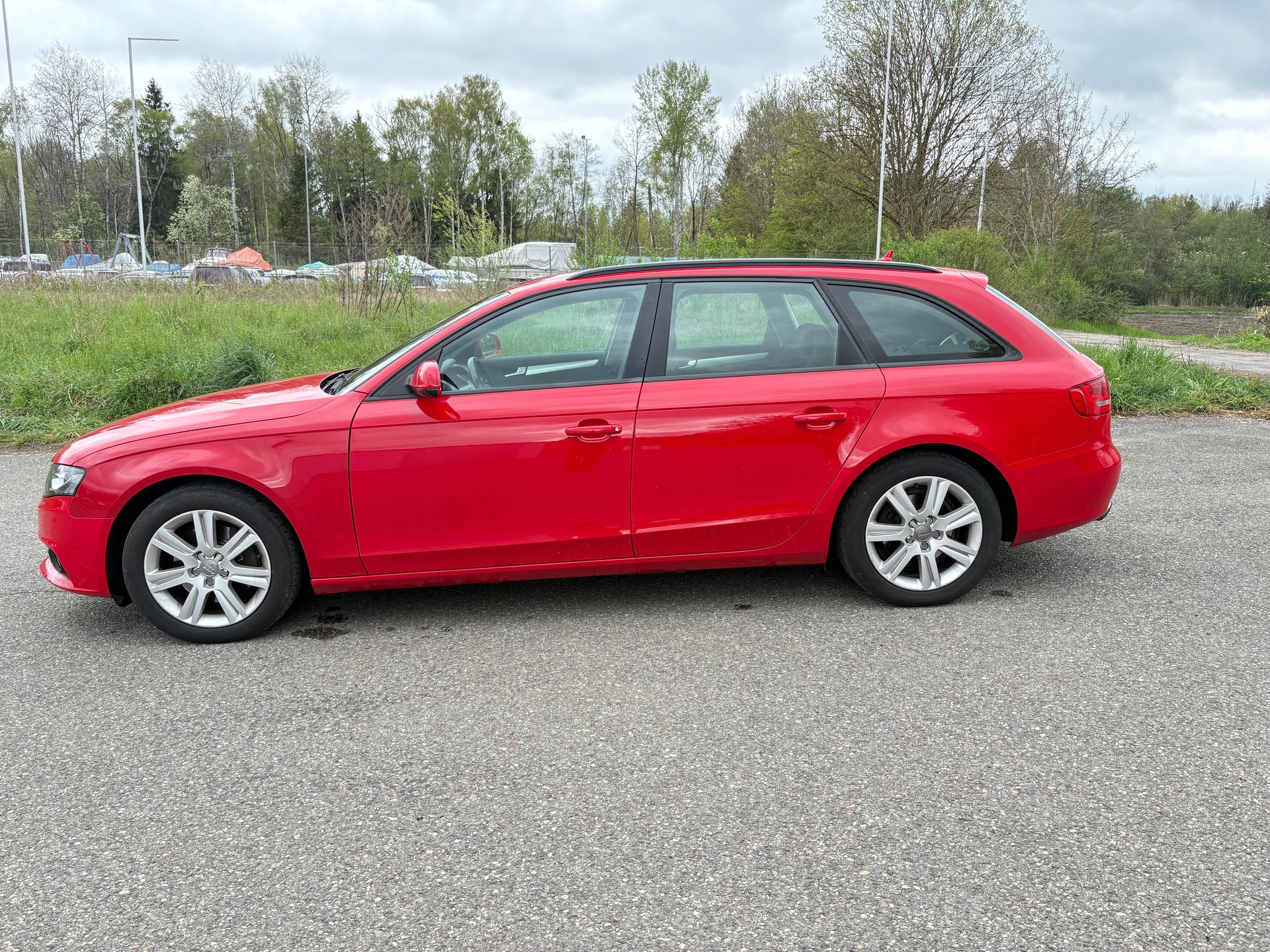 AUDI A4 Avant 2.0 TFSI quattro S-tronic-image-7