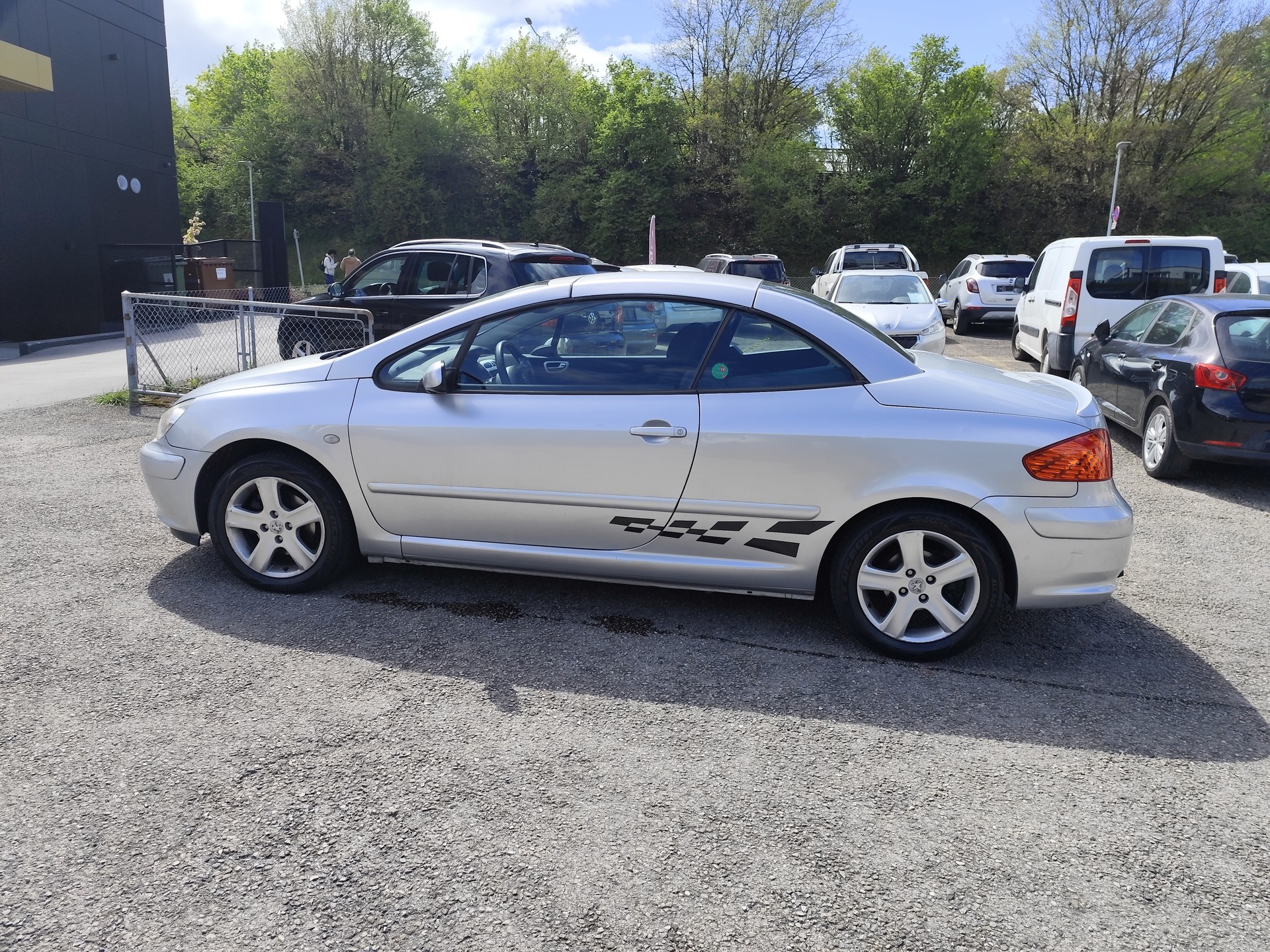 PEUGEOT 307 CC 2.0 16V-image-4