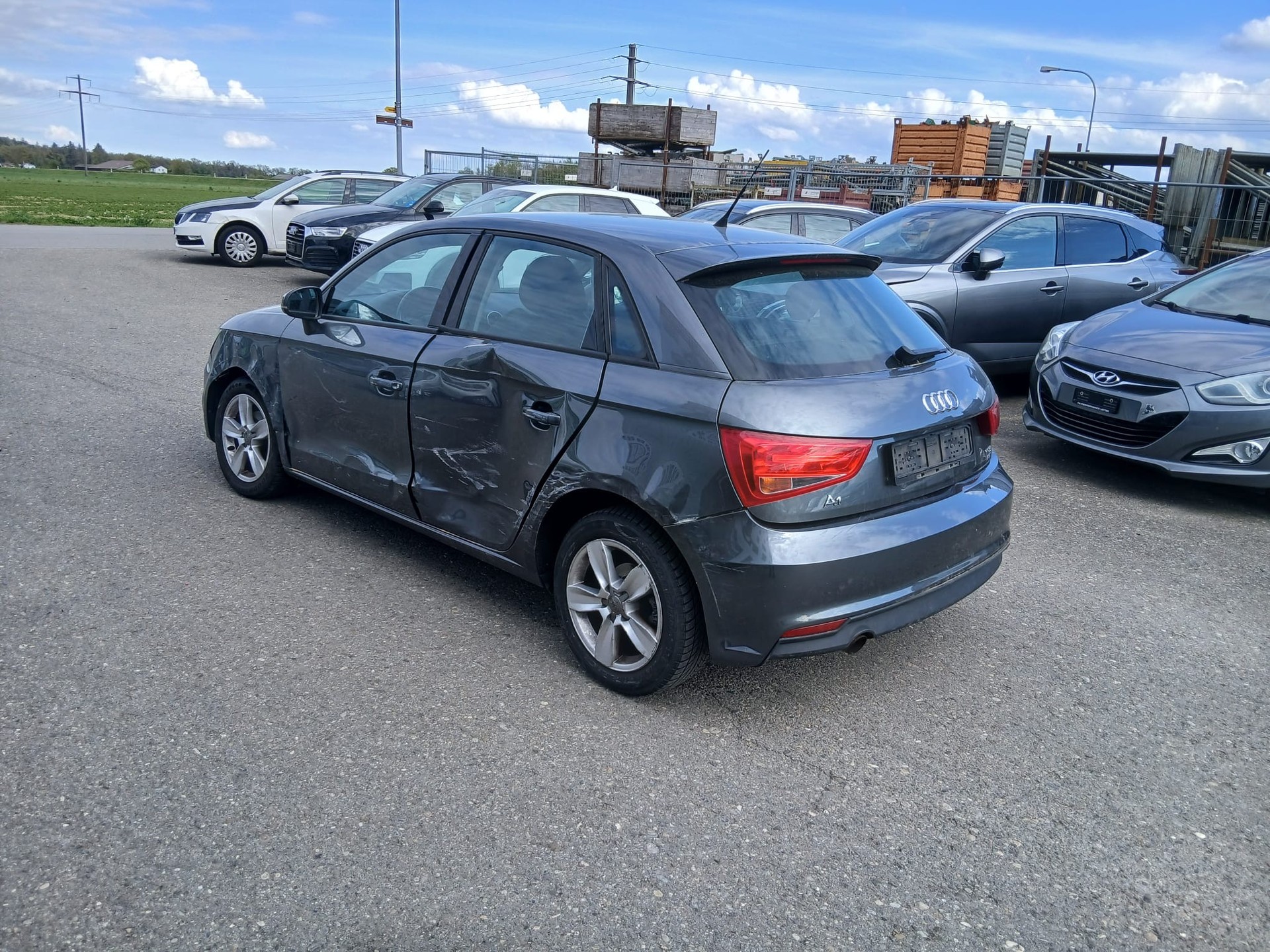 AUDI A1 Sportback 1.0 TFSI Design S-tronic-image-7