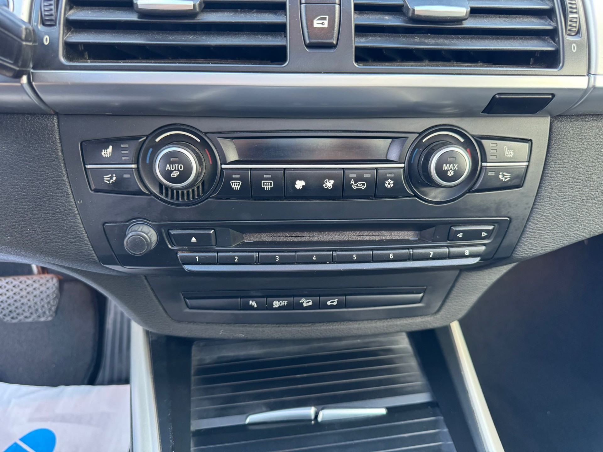 BMW X5 xDrive 35i Steptronic-image-24