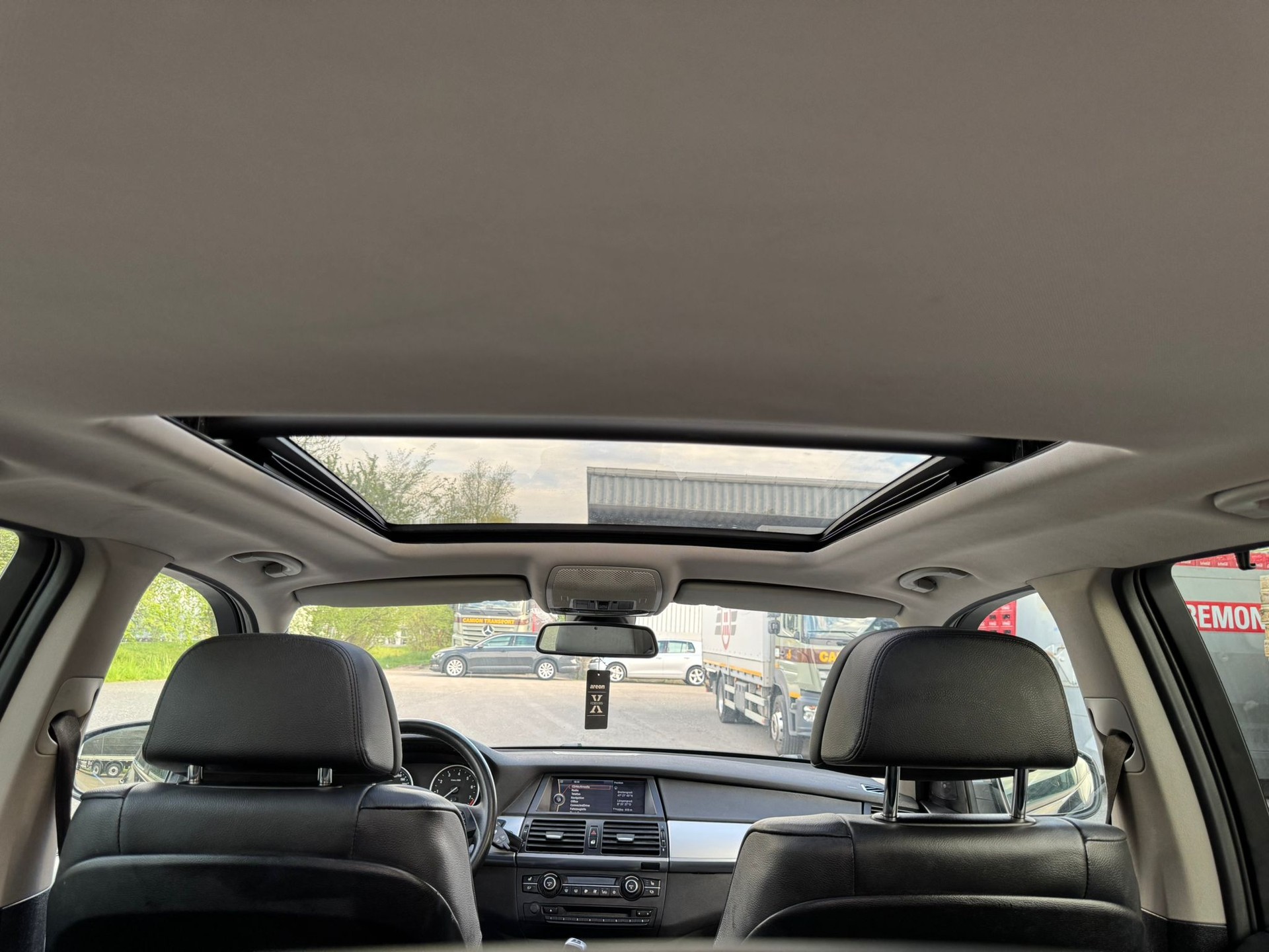 BMW X5 xDrive 35i Steptronic-image-8