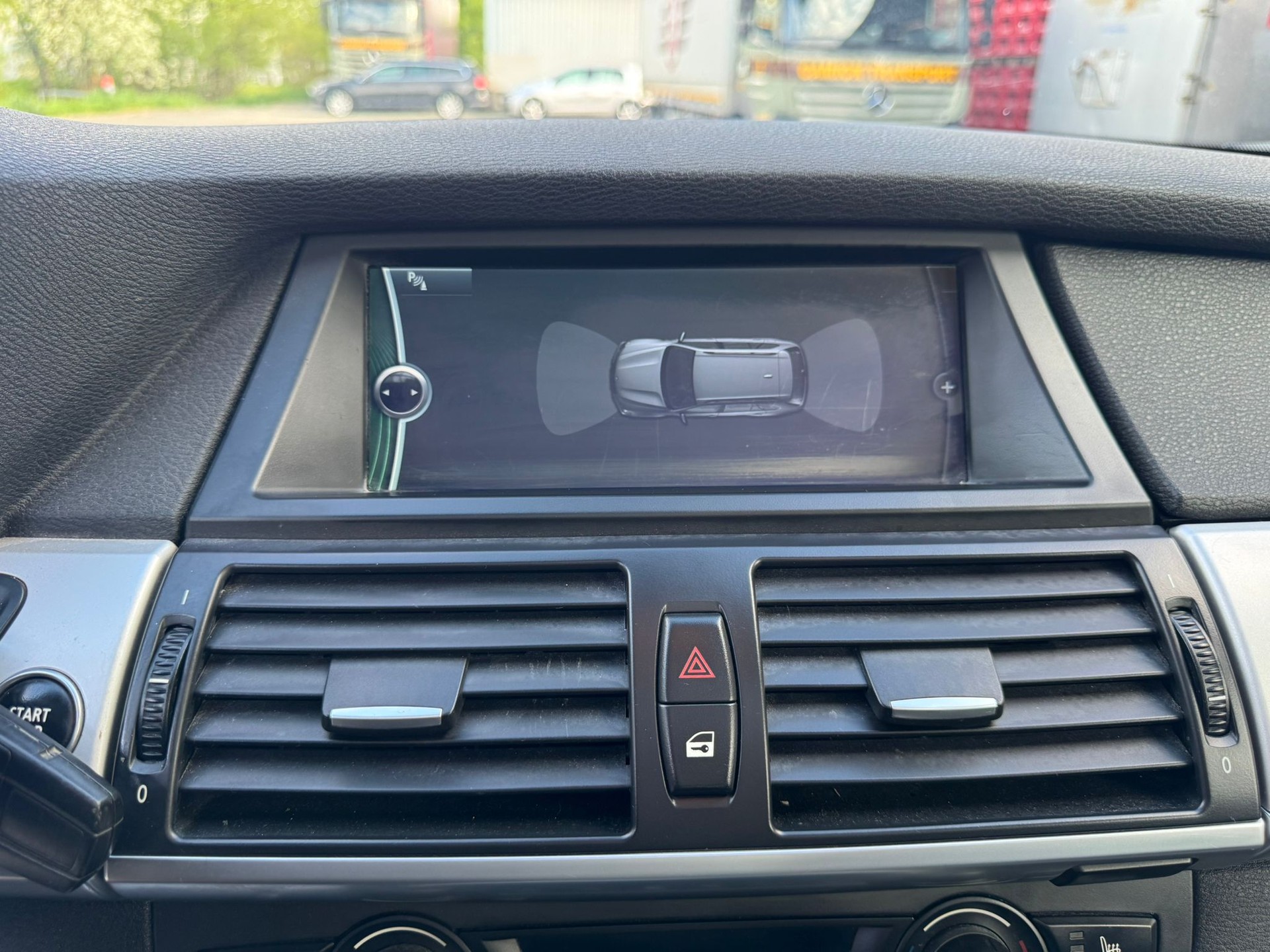BMW X5 xDrive 35i Steptronic-image-27