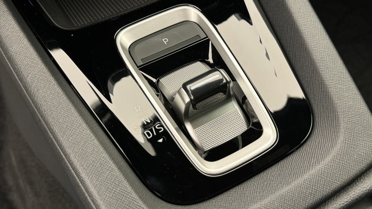 SKODA Octavia Combi 2.0 TSI DSG RS-image-10