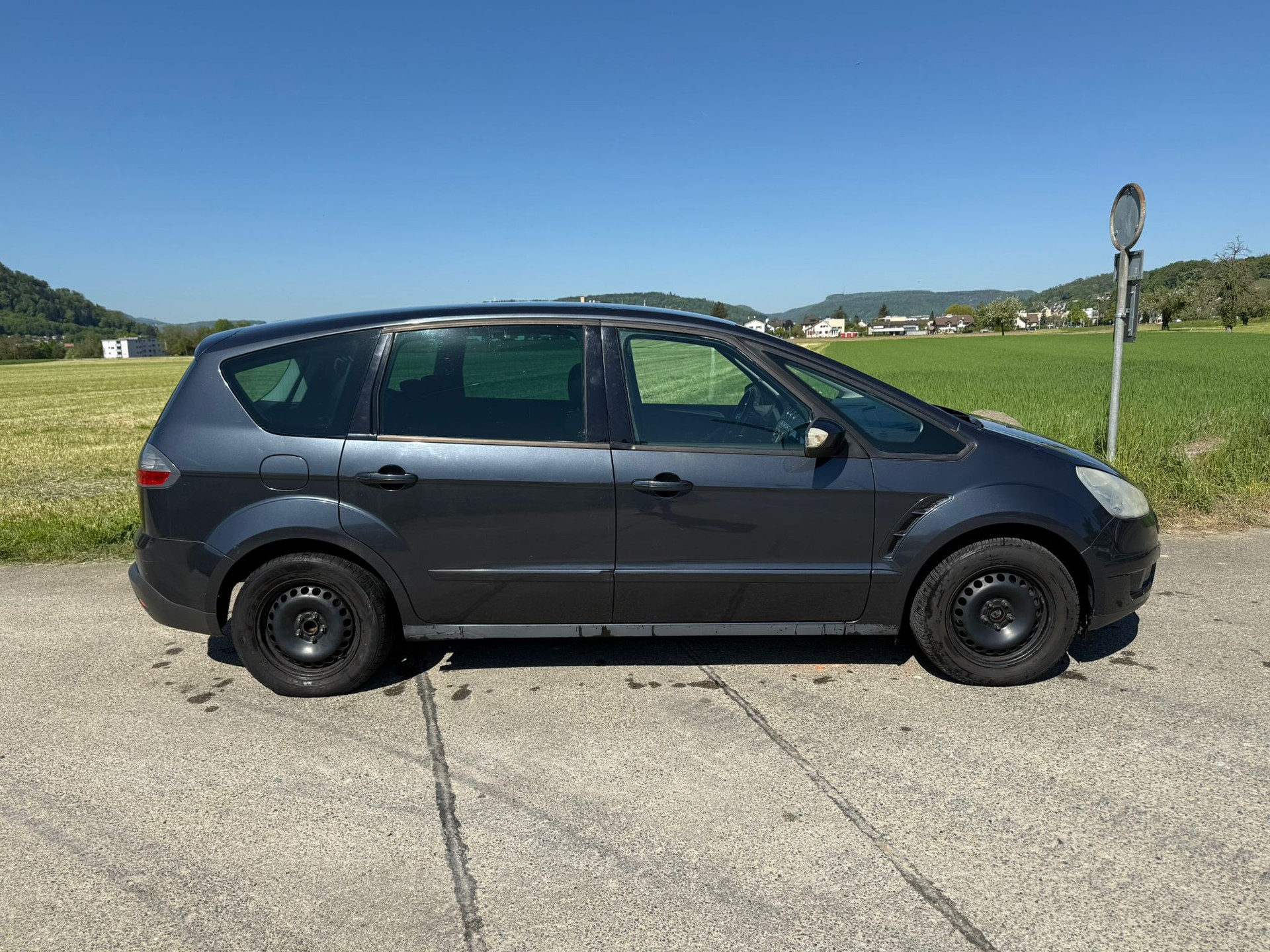 FORD S-Max 2.0i Ambiente-image-5